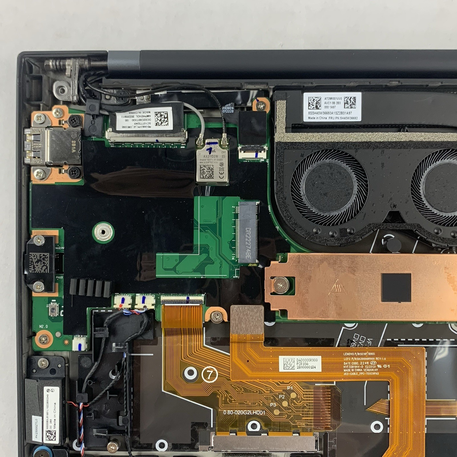 Lenovo ThinkPad X1 Carbon Gen 10 i7-1260p 2.1 GHz 16 GB Ram No OS/SSD/AC/Batt11