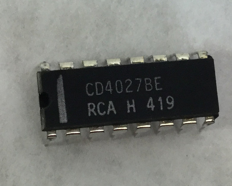 Genuine RCA CD4027BE  Integrated Circuit  16 Pin Dip  Lot of 21