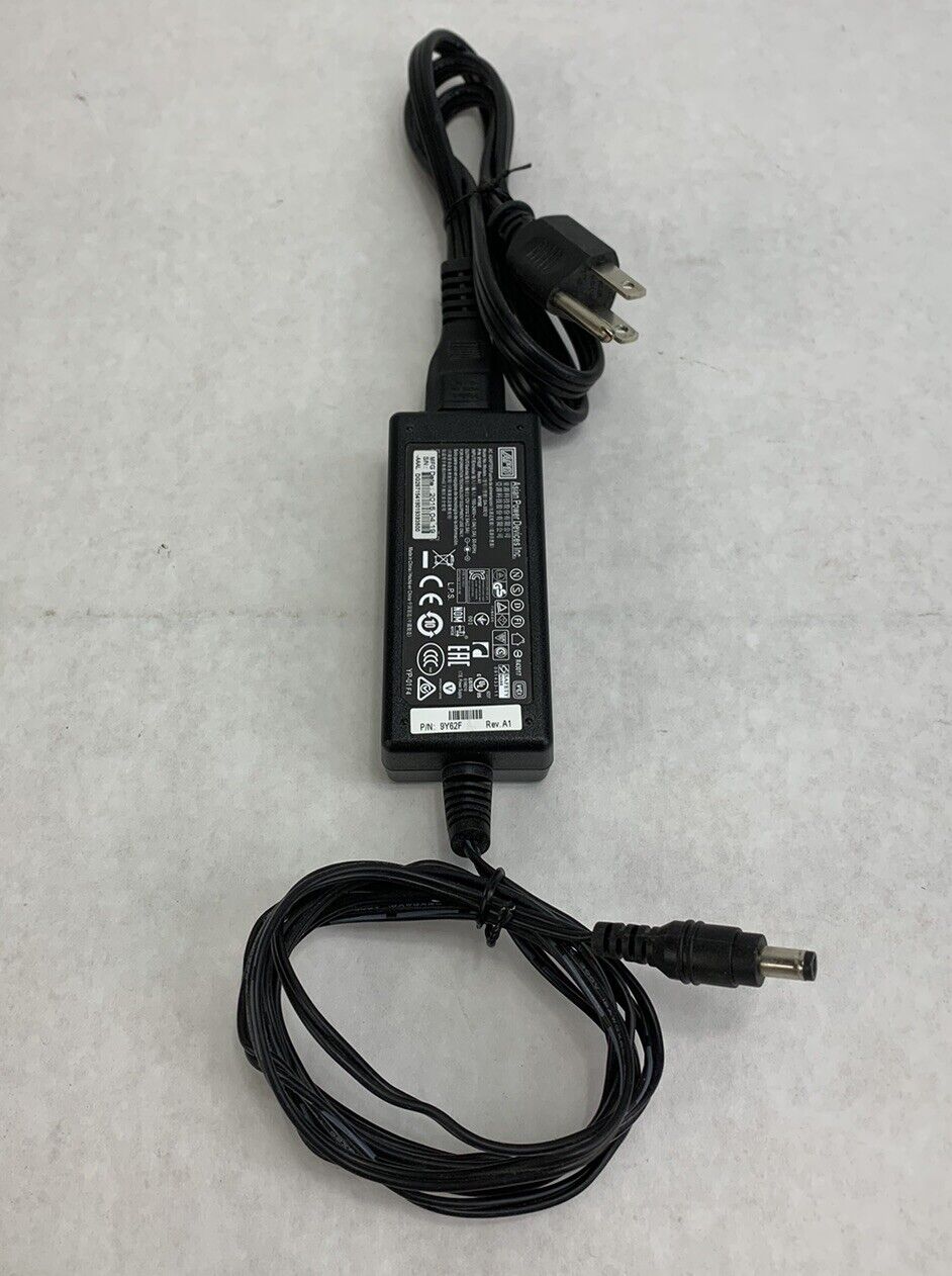 Asian Power Devises DA-30E12 30W AC Adapter (Lot of 5)