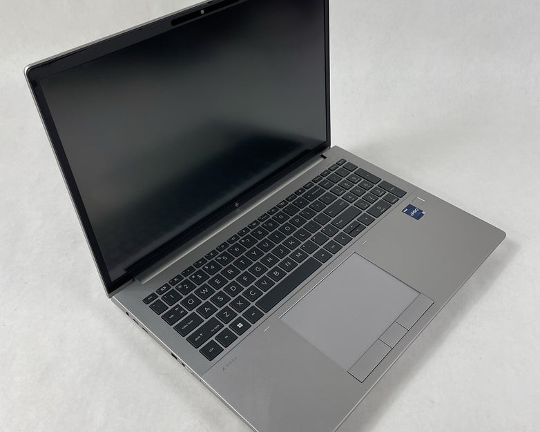 HP ZBook Fury 16 G9 16" i7-12850HX 4.158 GHz 16 GB RAM No SSD/OS/AC/Battery/GPU