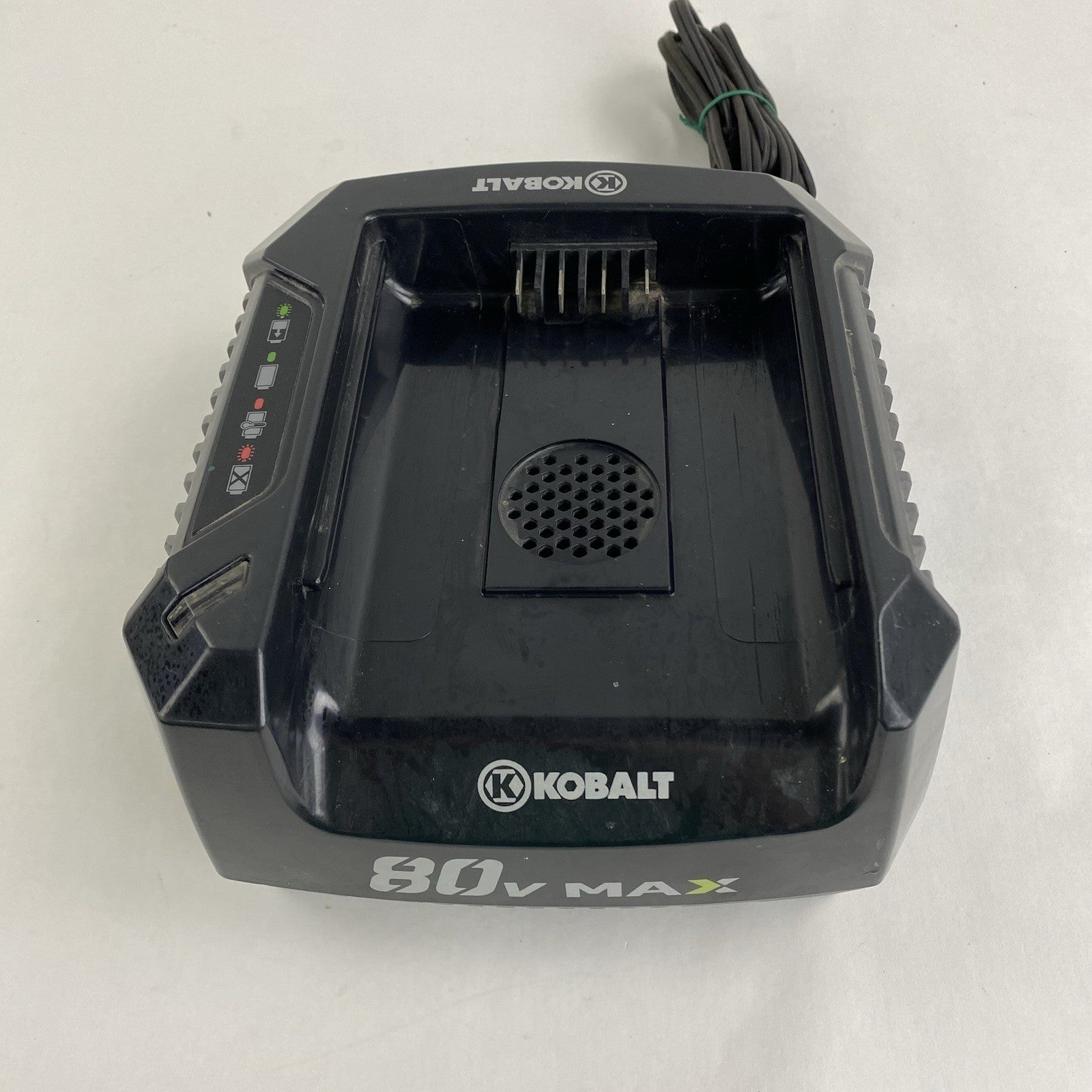 Kobalt KRC 30-06 80V Max Charging Station6