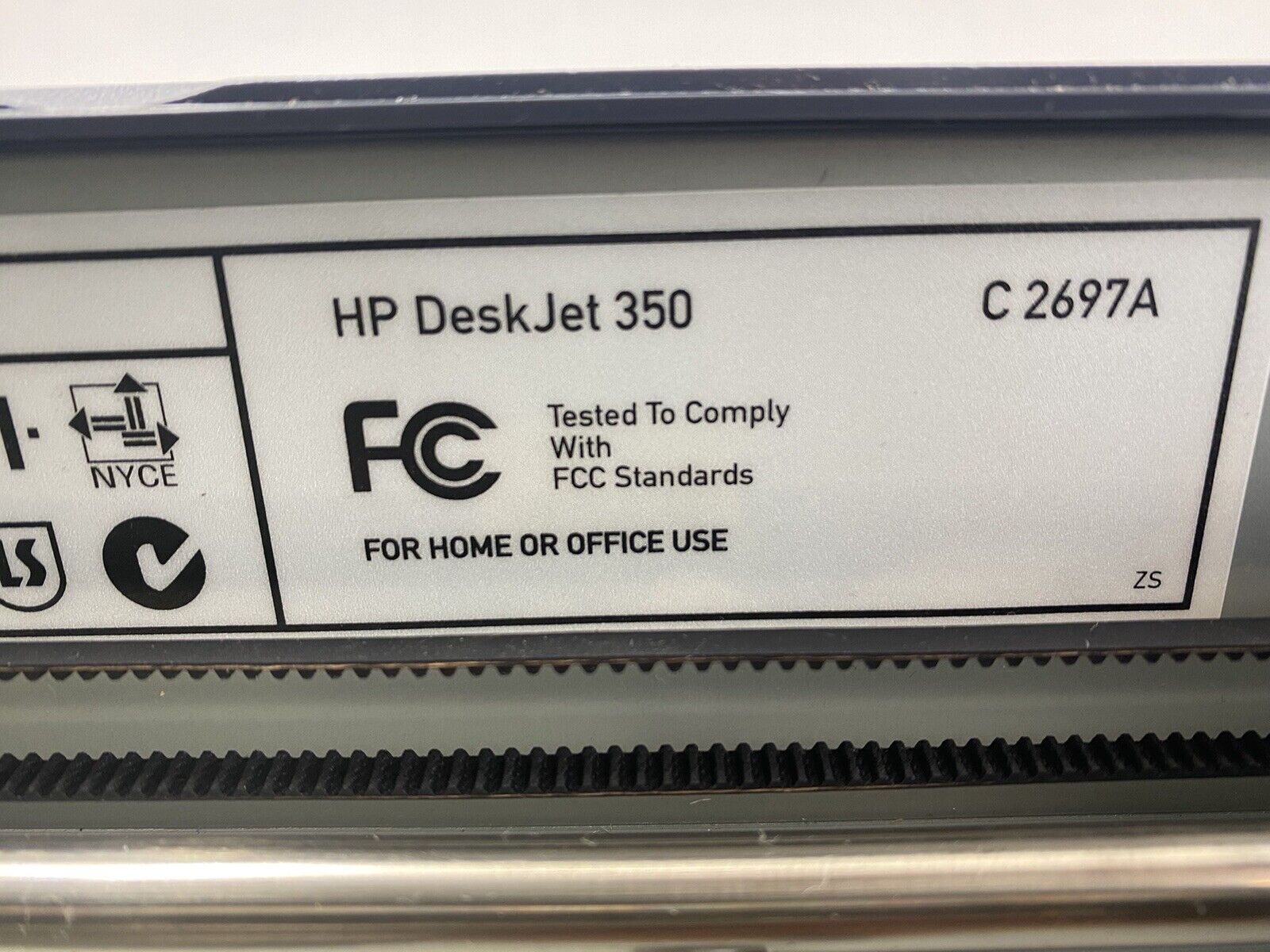 Hewlett Packard DeskJet 350 Mobile Printer Power Tested w/ AC Adapter