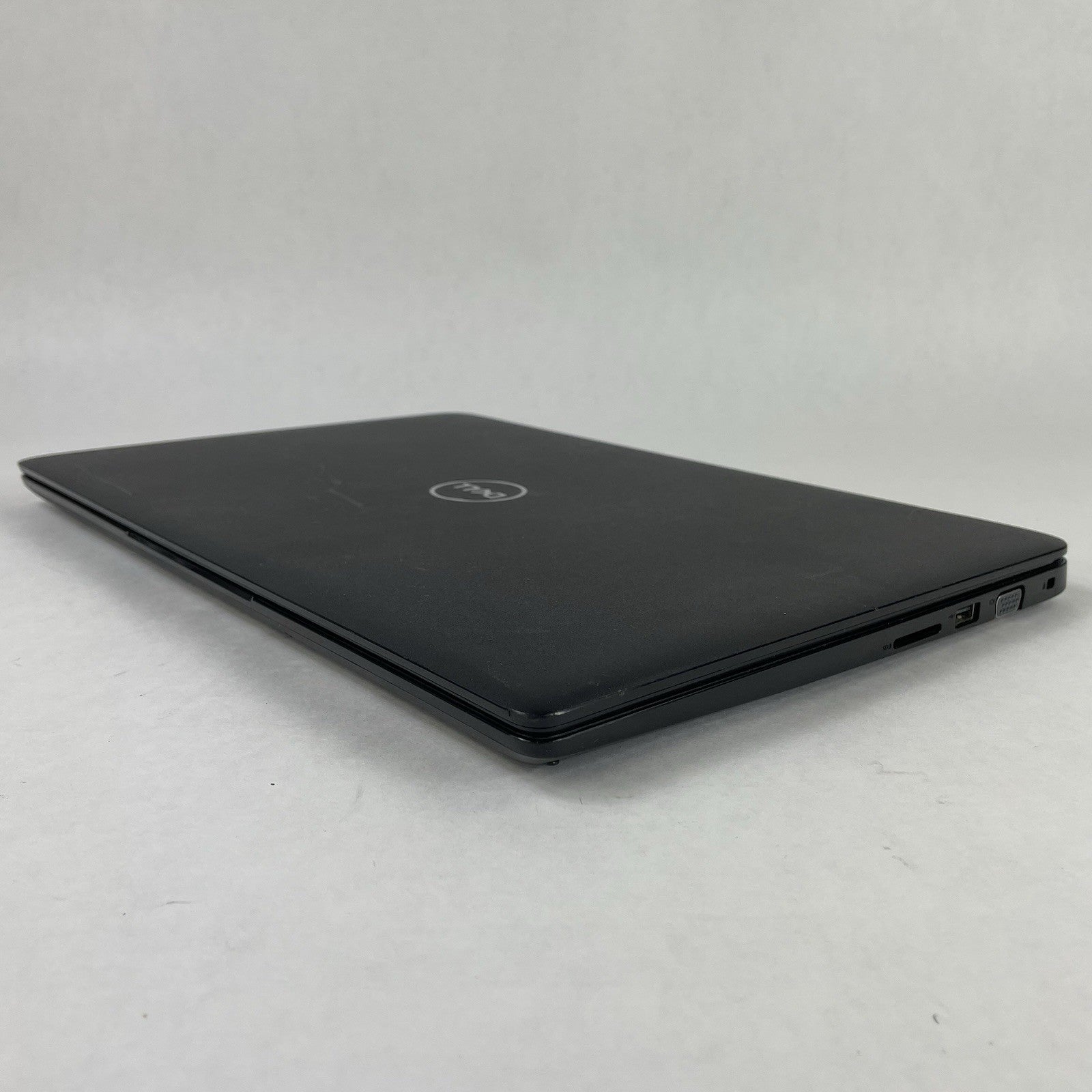 Dell Latitude 3500 15.6" i5-8265U 1.60 GHz 8 GB RAM No SSD/OS/AC - Worn Keys8