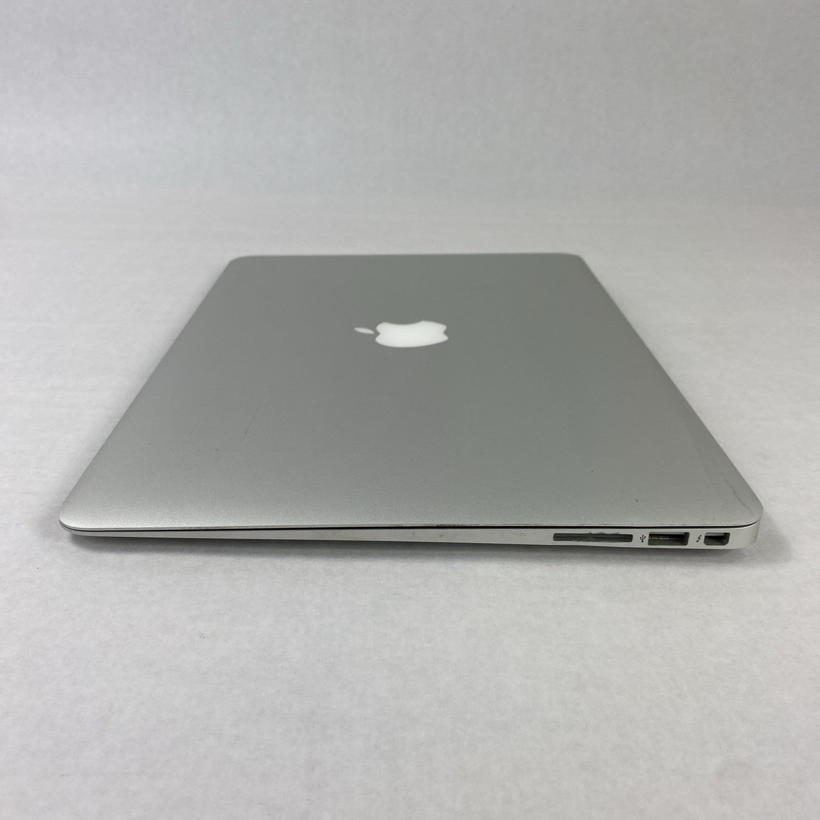 Apple MacBook Air A1466 2012 13" 1.7GHz i5 4GB RAM 60GB SSD os10.15.7 273 Cycles