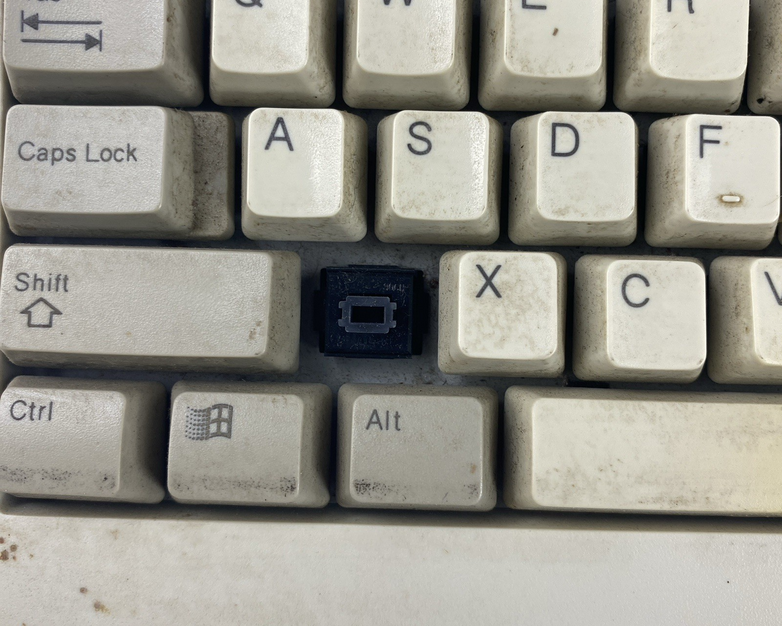 Dell AT101W Keyboard w/ 6 Pin Power Cord