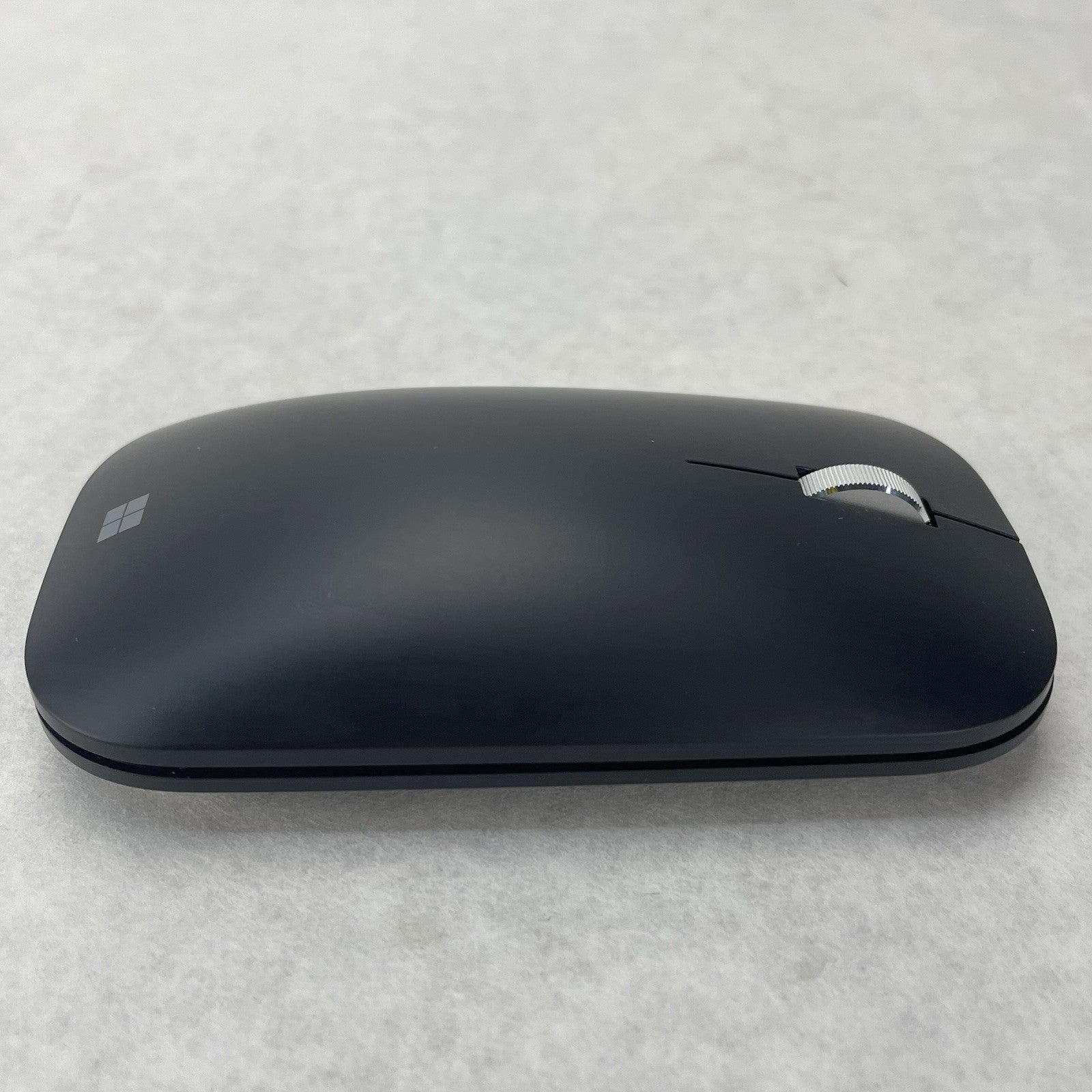Microsoft 1679 Surface Designer Bluetooth Mouse3