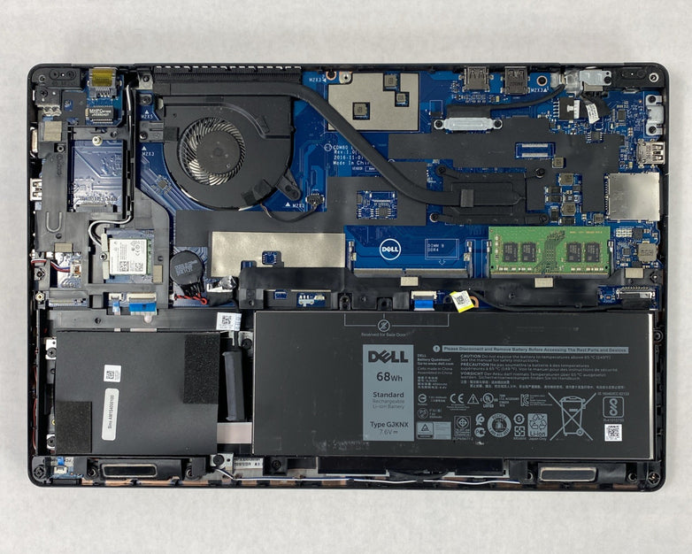 Dell Latitude 5580 Intel Core i5-7300U 2.60 GHz 8 GB RAM 15.6" No HDD No OS