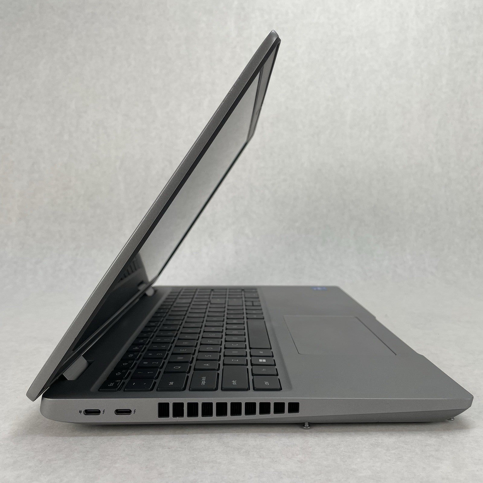 Dell Precision 3571 15.6" i5-12500H 3.76 GHz 16 GB RAM No SSD/OS/AC4