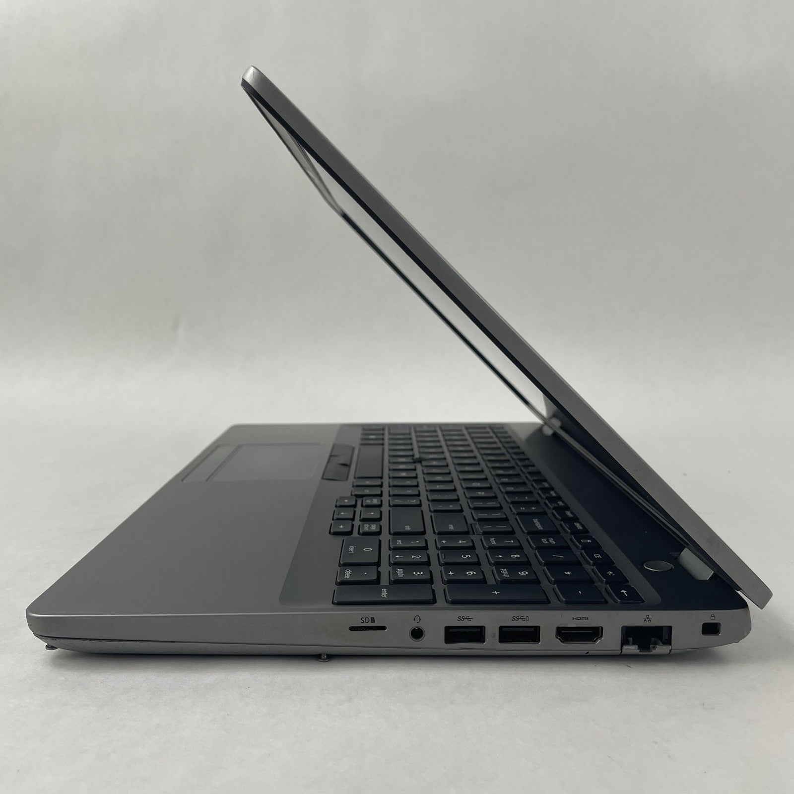 Dell Precision 3551 15.6" i5-10400H 2.6GHz 8GB RAM No SSD/OS/AC/Batt- Bad Bottom7