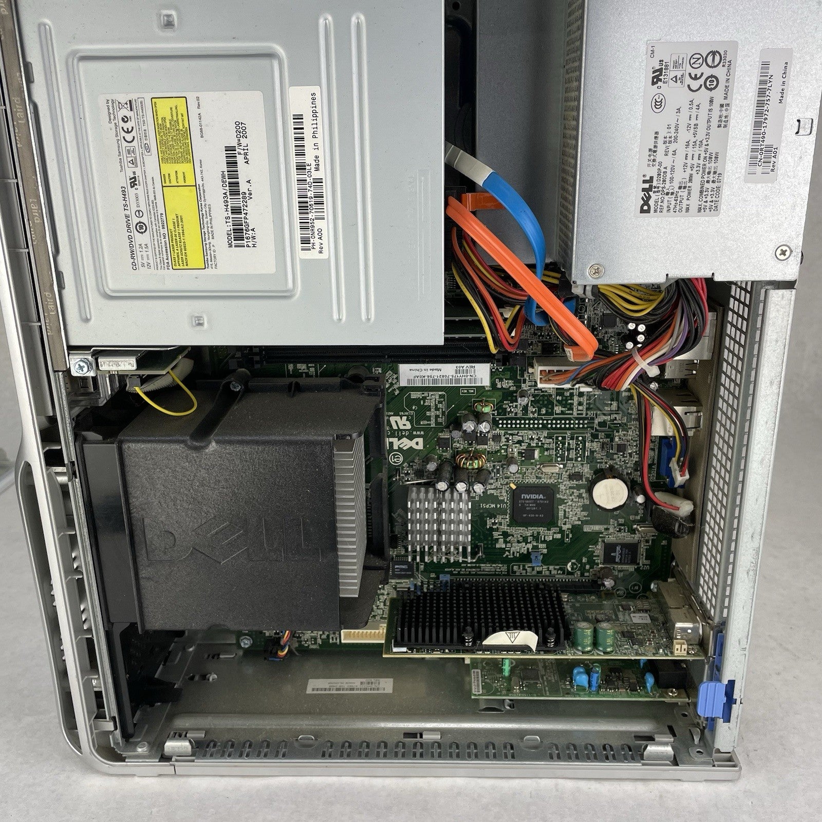 DELL Dimension C521 DT AMD Athlon 64 x2 1.90 GHz 1 GB Ram DVD-RW No HDD No OSS