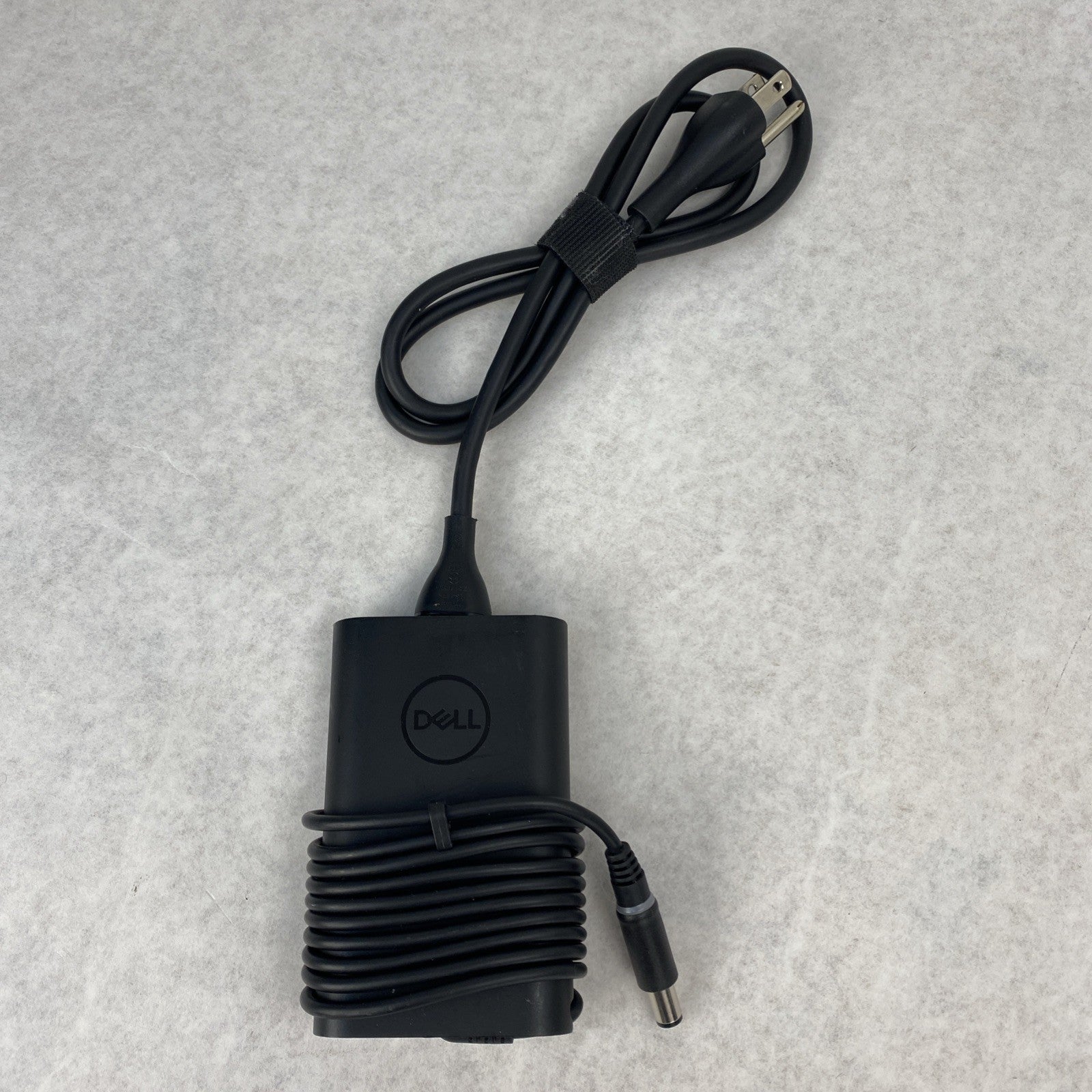 Dell LA65NM130 65W AC Adapter Lot of 10 W/ Power Cord1