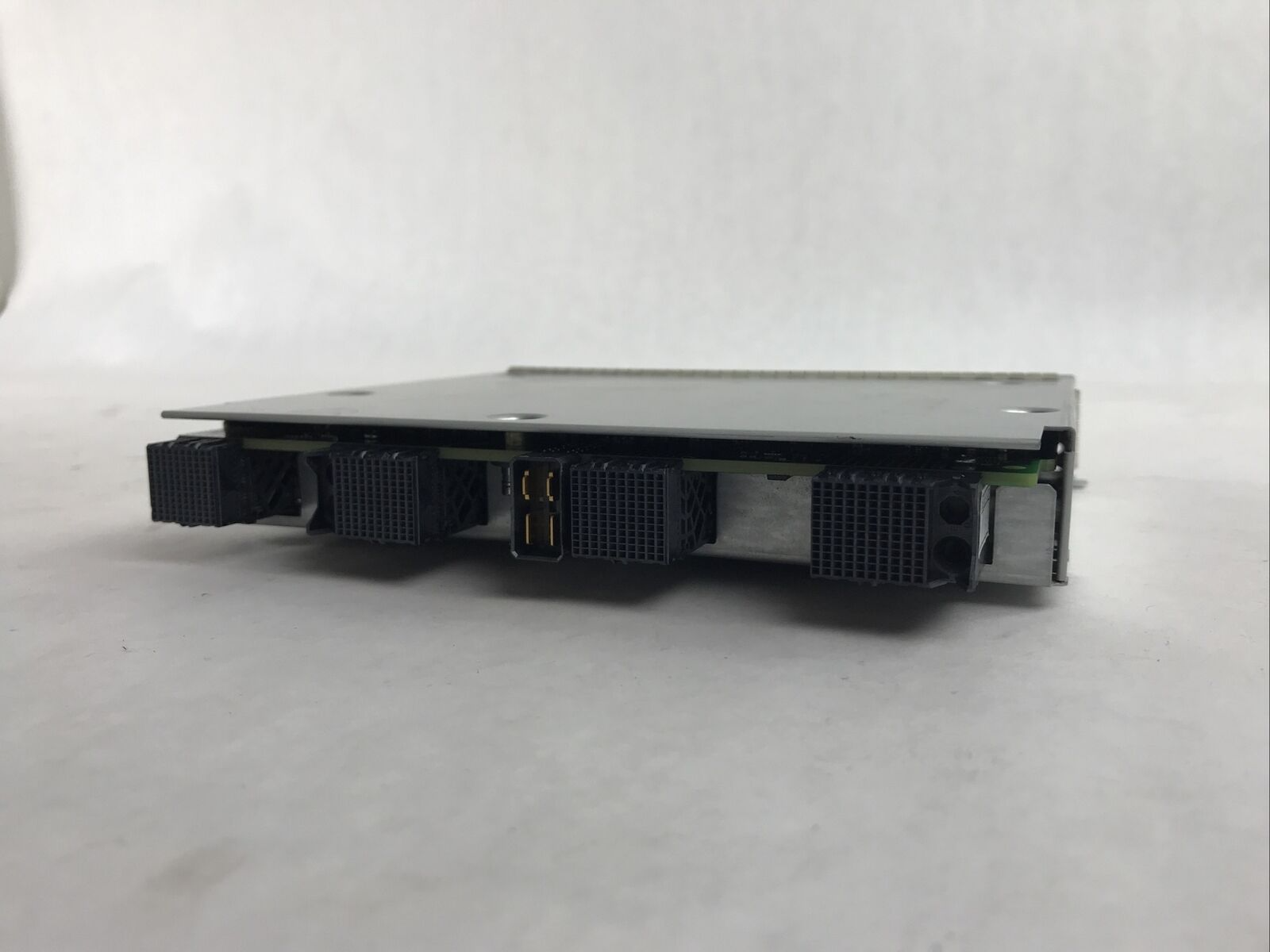 Cisco UCS 2104XP Fabric Extender 4 Port 10 GB N20-I6584 V03