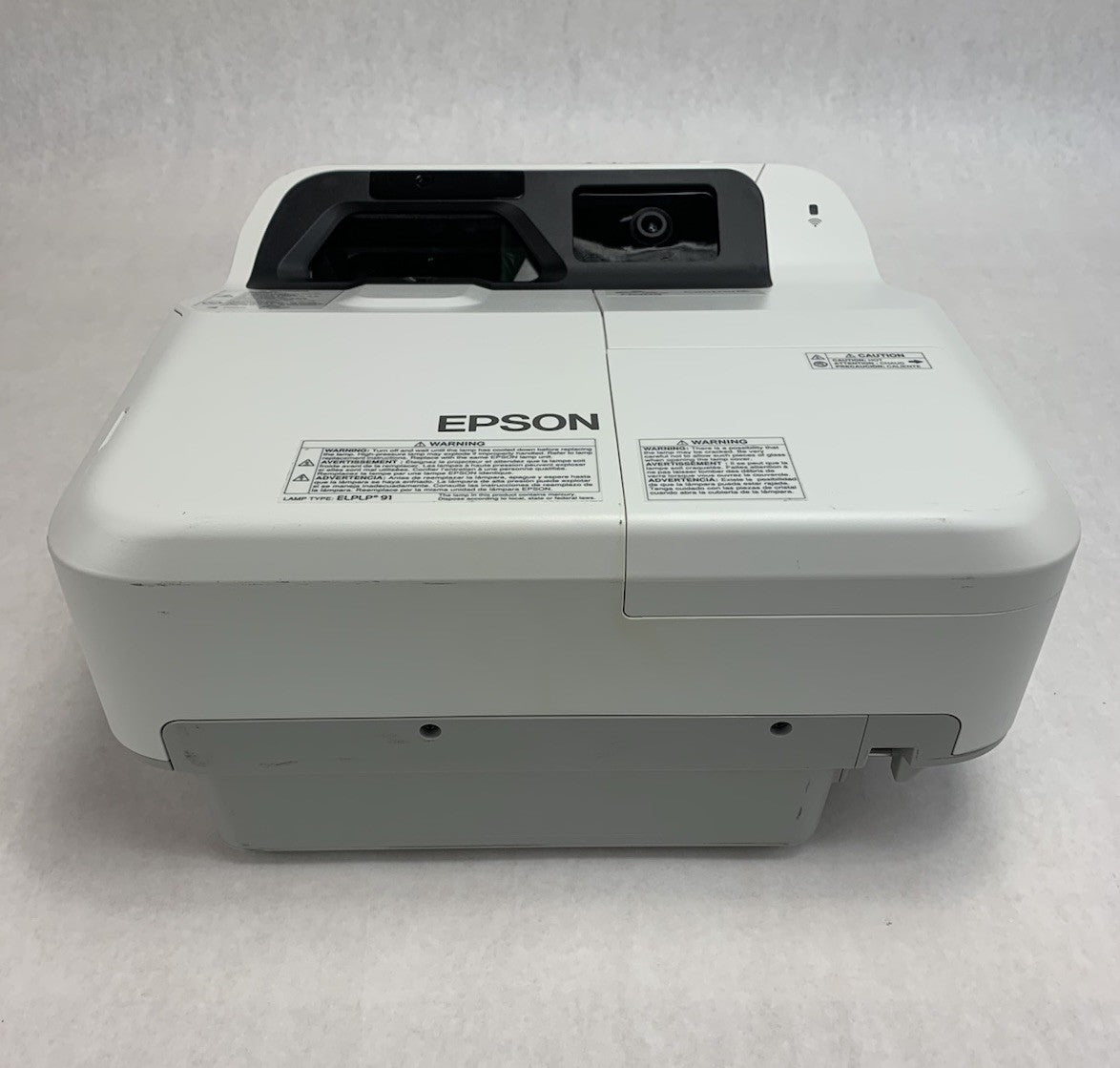 Epson PowerLite 695Wi H740A LCD Lamp Projector 2367 Lamp Hours - No Remote1