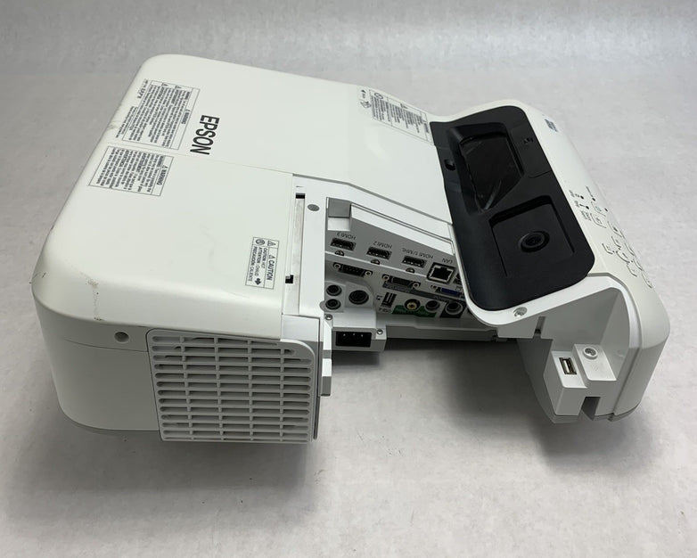 Epson PowerLite 695Wi H740A LCD Lamp Projector 601 Lamp Hours - No Remote
