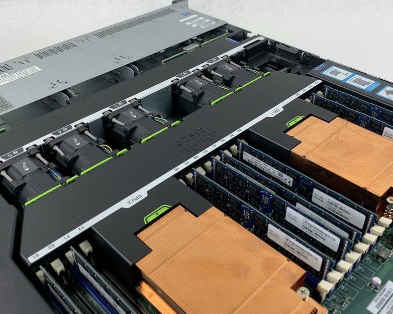 Cisco UCS C220 M3 1U Server 2x E5-2670 2.5 GHz 128 GB Ram No OS No HDD