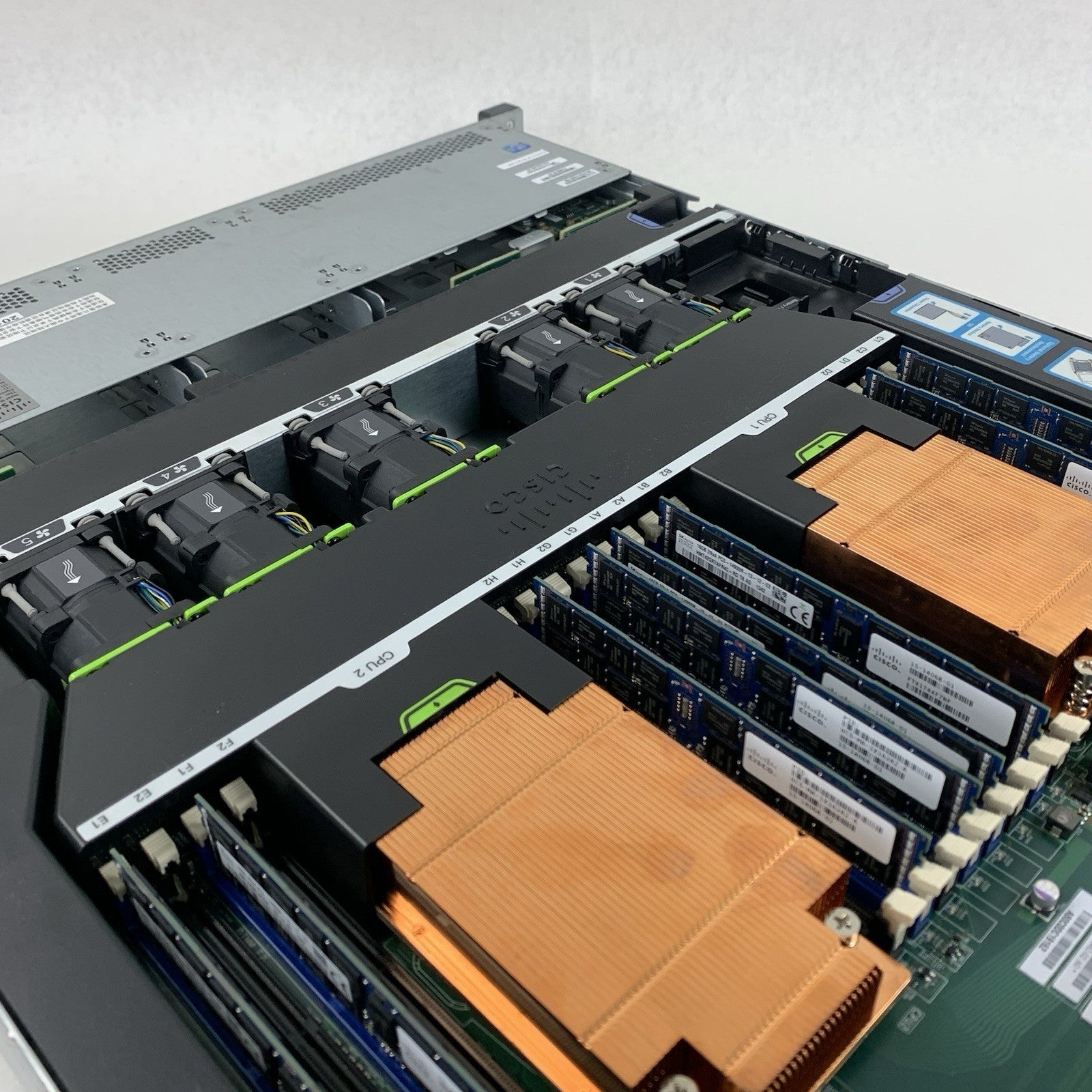 Cisco UCS C220 M3 1U Server 2x E5-2670 2.5 GHz 128 GB Ram No OS No HDD14