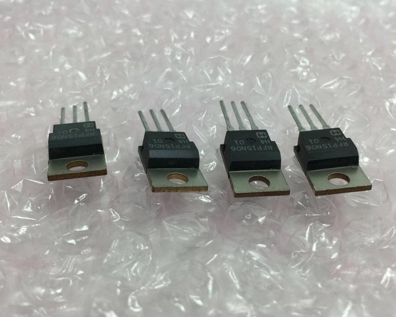 Harris RFP15N06 MOSFET Transistors   Lot of 4   NOS