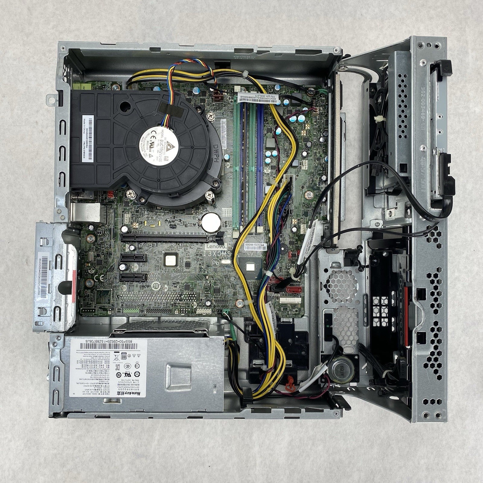 Lenovo ThinkCentre M720s SFF Intel Core i5-8500 3GHz 8GB RAM No HDD No OS