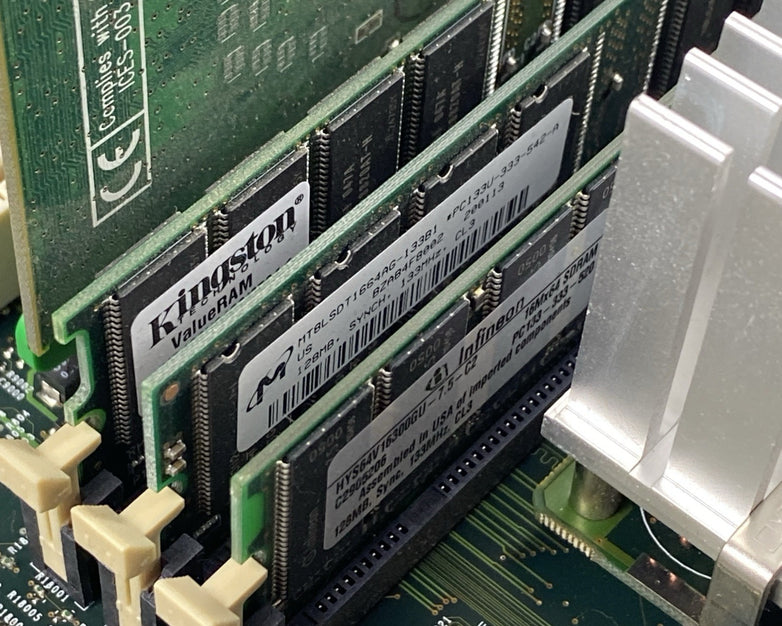 Apple Power Mac G4 466 M5183 2001 PowerPC G4 7410 466MHz 512MB RAM No HDD No OS