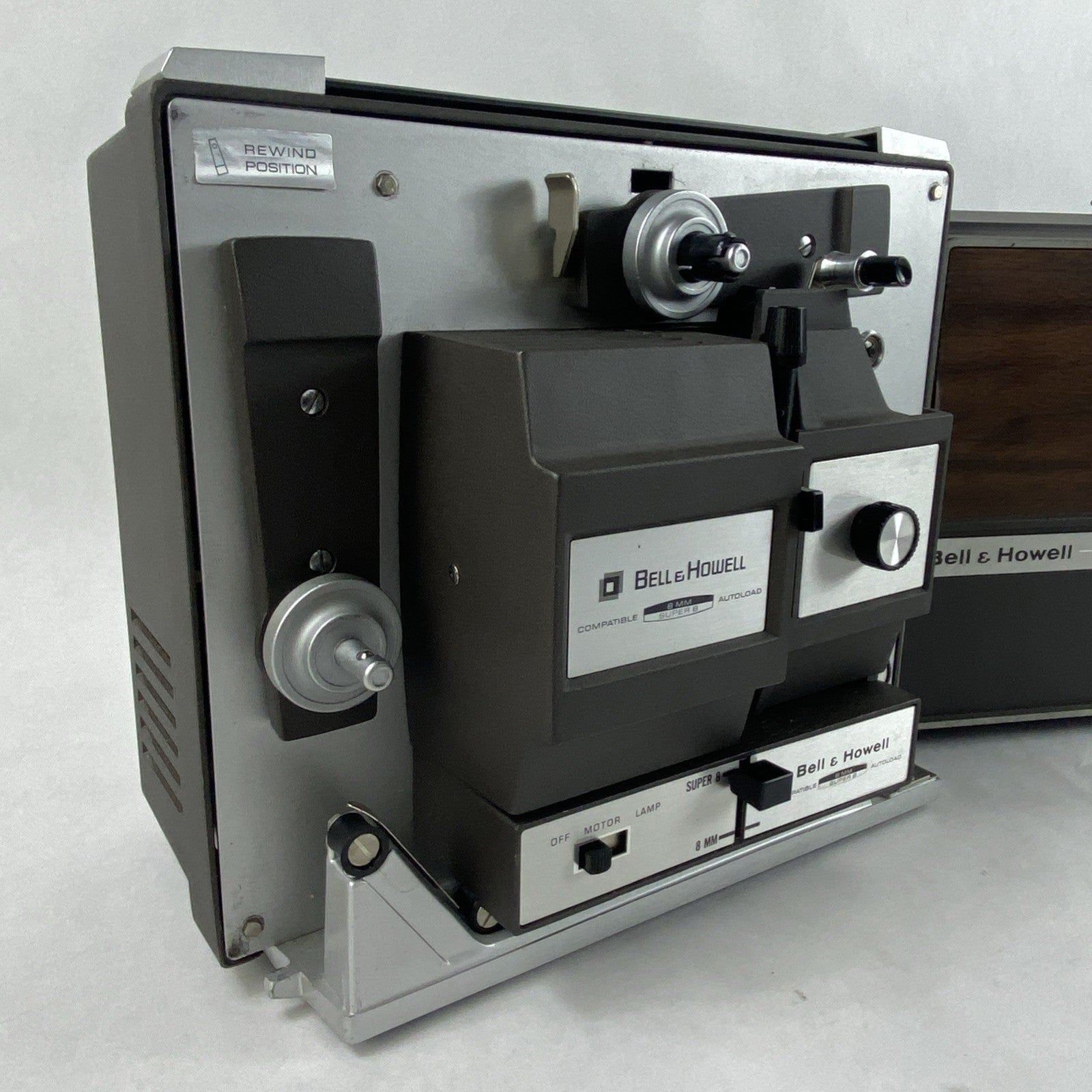 Bell & Howell Autoload 8MM Super 8 456A Movie Projector Lamp Does Not Work5