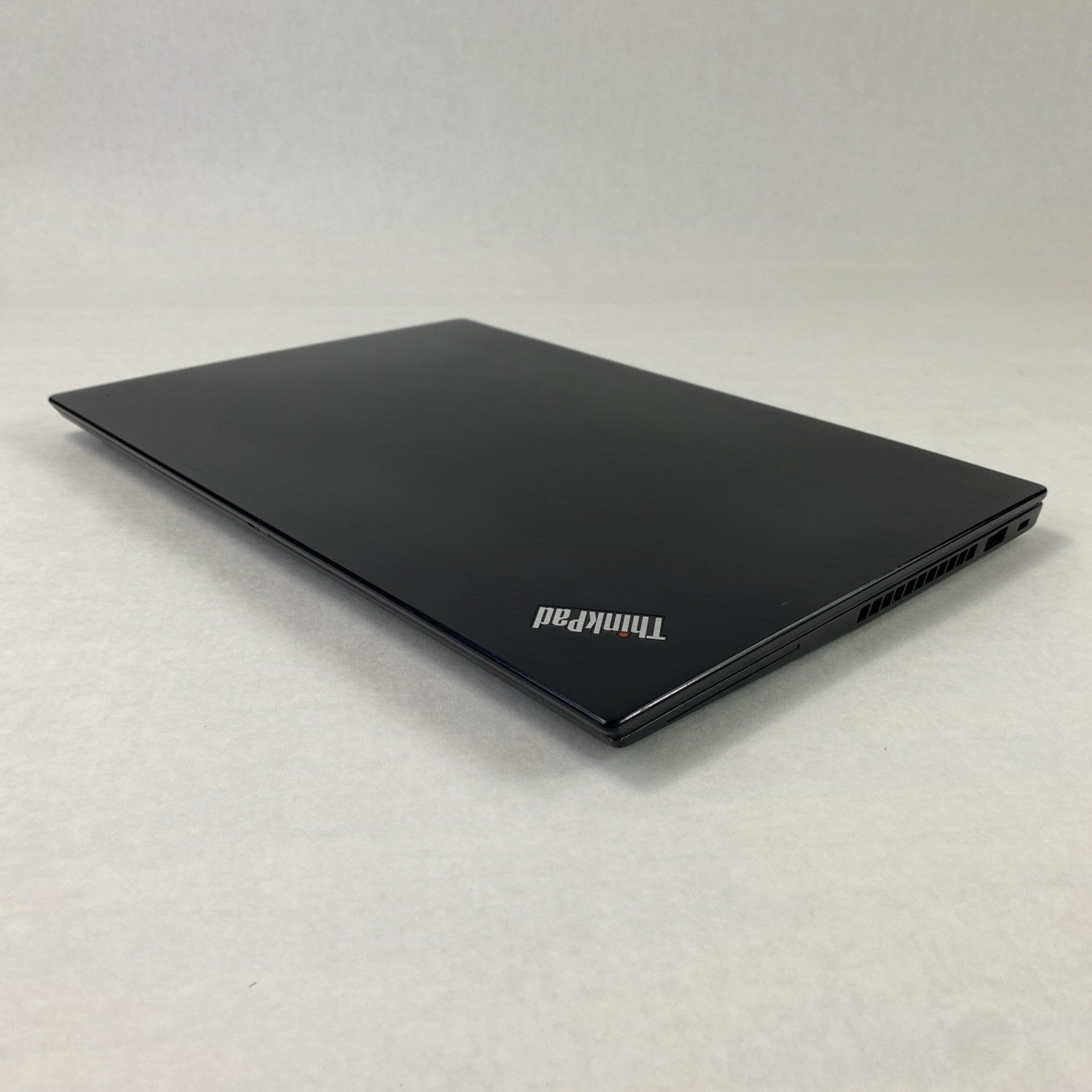 Lenovo ThinkPad T490s Intel Core i5-8365U 1.60GHz 8GB RAM 14.0" No HDD No OS