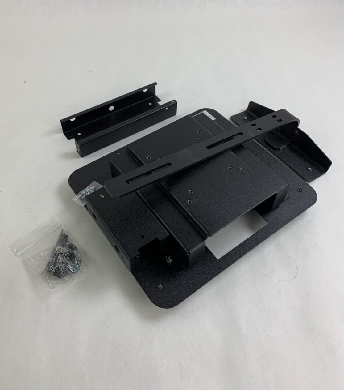 QSR 600-1009 QBracket  Monitor Mount Adapter Plate Open Box