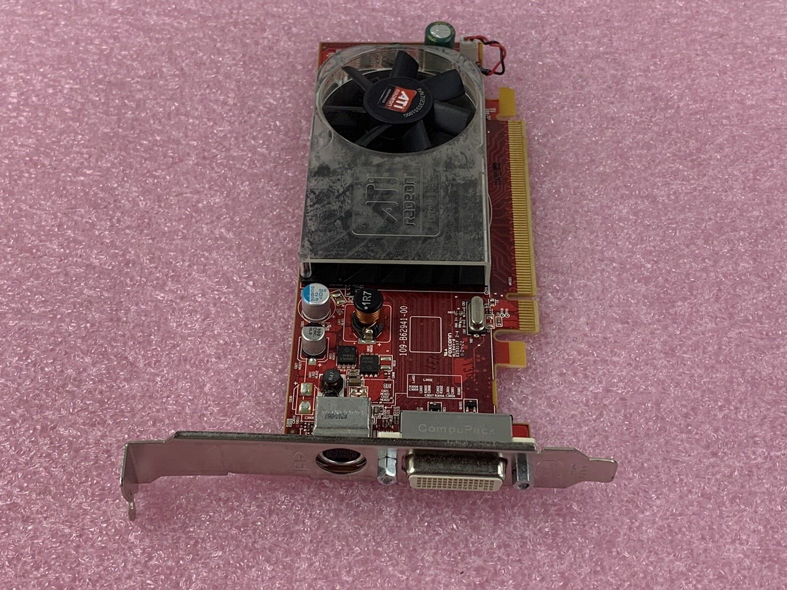 Lot of (5) Dell Y104D ATI Radeon HD 3450 256MB DDR2 Video Card PCI Express x16