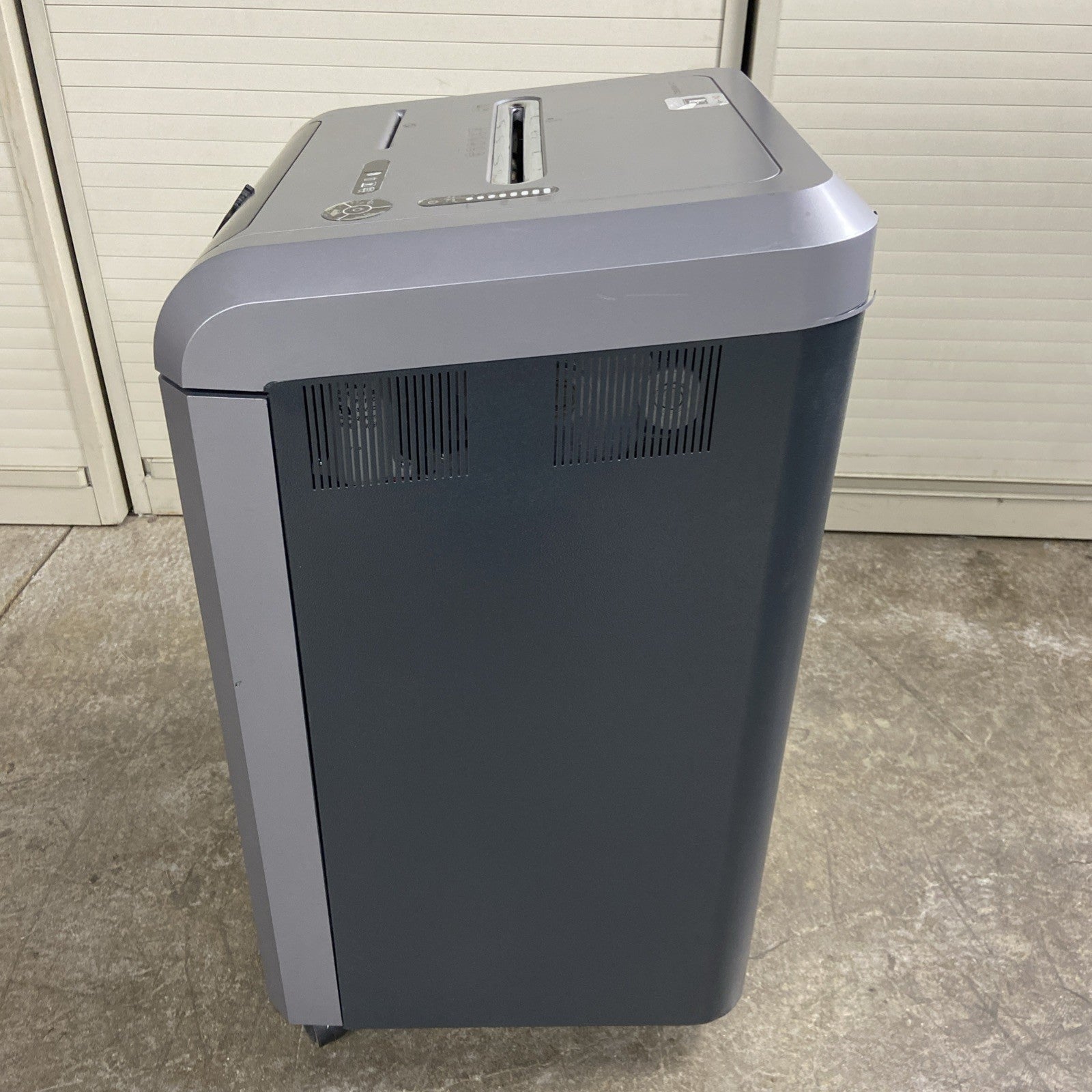 Fellowes Powershred 225i Strip Cut Shredder - Tested - Needs Repair