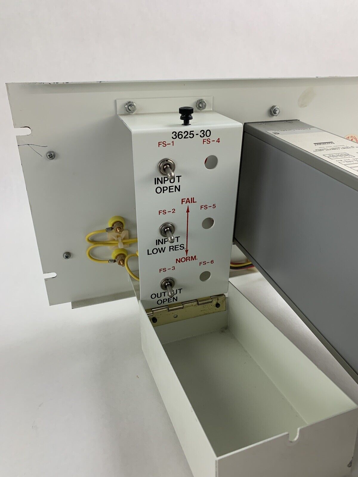 Lab-Volt 3625-30 Industrial Inverse Current Repeater 120 VAC Untested