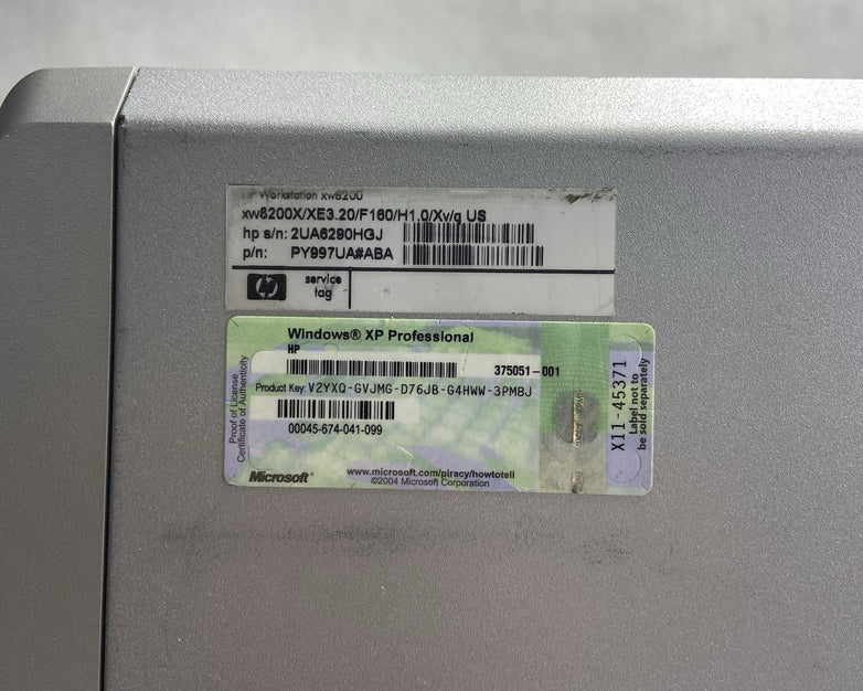 HP Workstation xw8200 MT 2x Intel Xeon 3.2GHz 3GB RAM No HDD No OS Quadro NVS 28