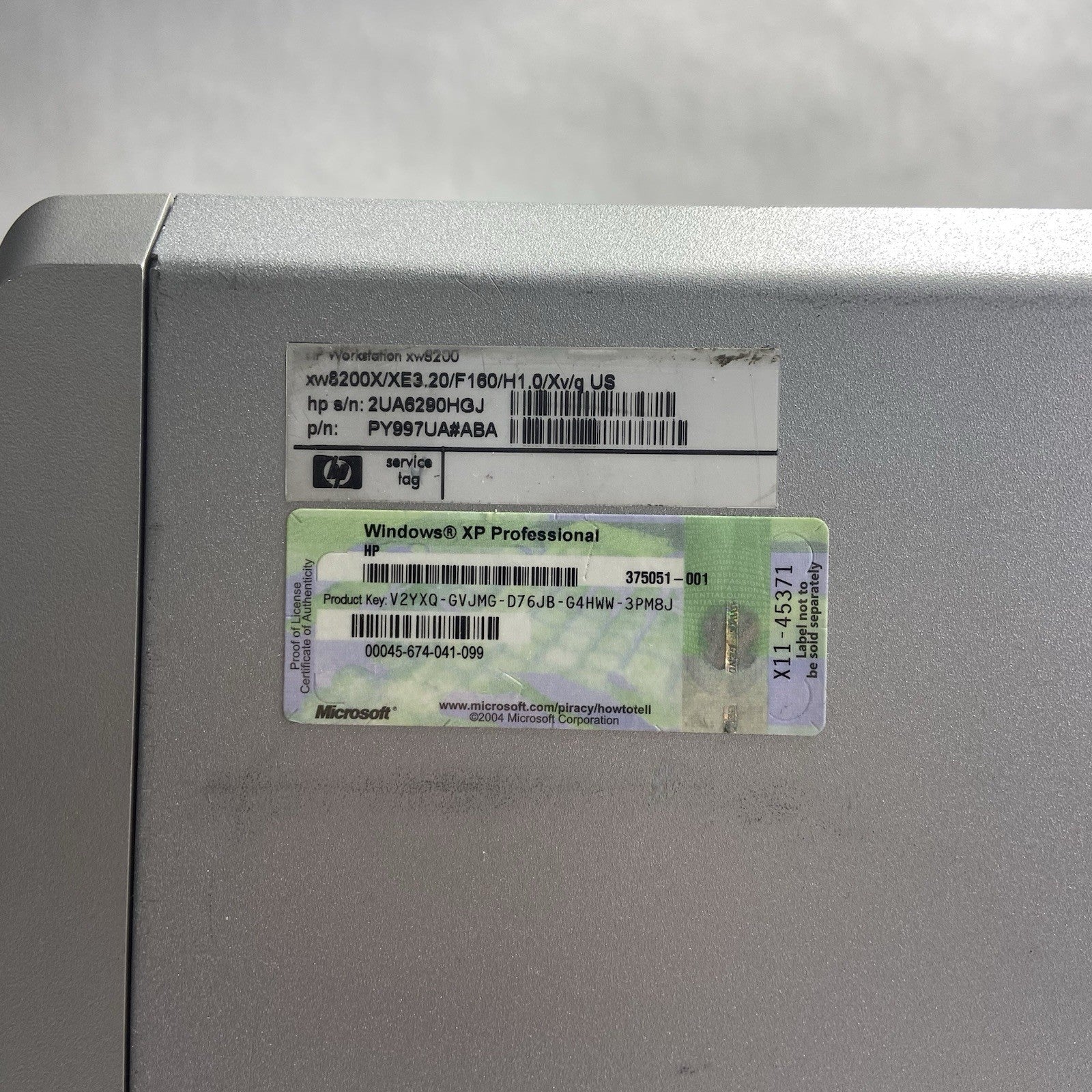 HP Workstation xw8200 MT 2x Intel Xeon 3.2GHz 3GB RAM No HDD No OS Quadro NVS 284