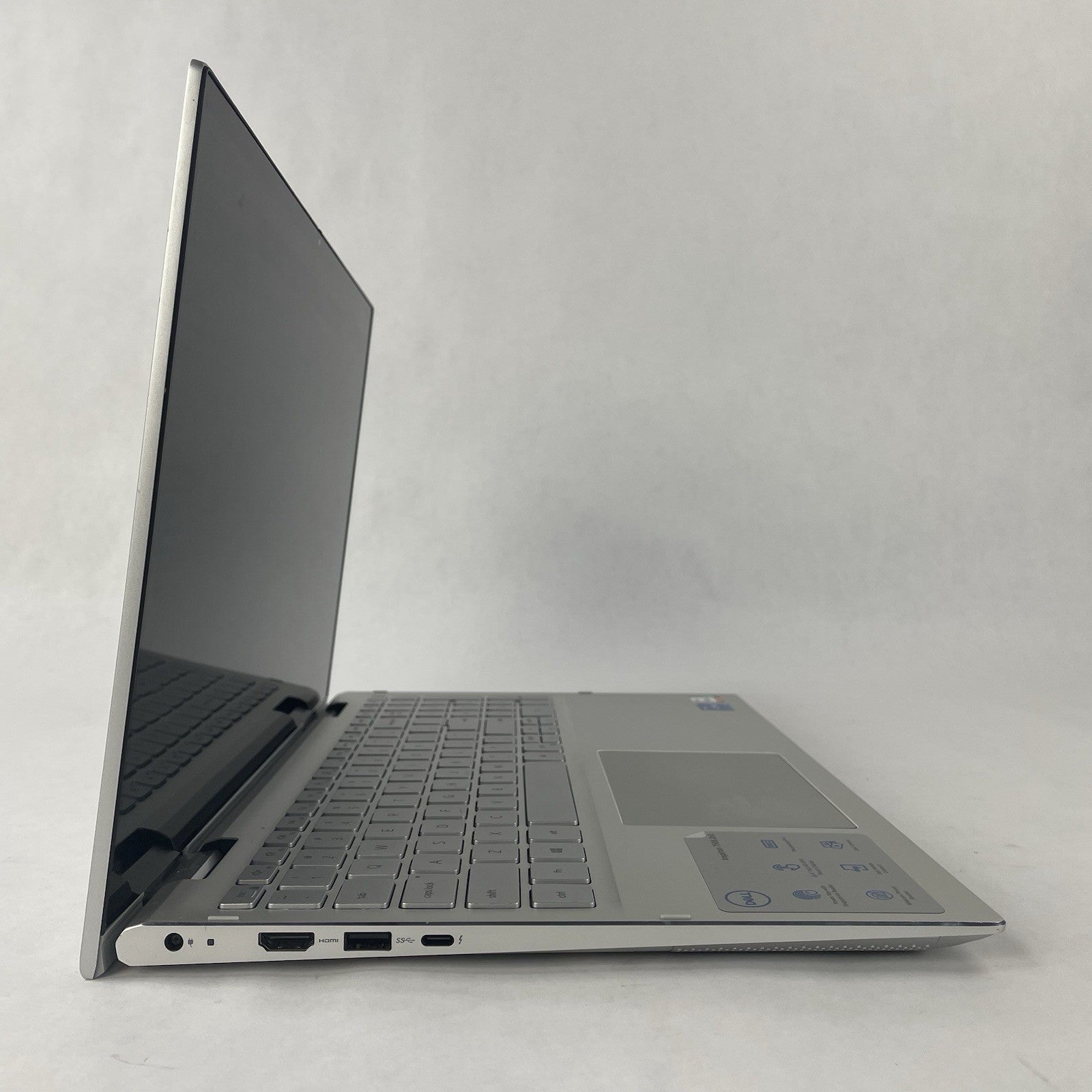 Dell Inspiron 7506 2in1 15.6" i5-1135G7 2.40 GHz 8 GB RAM No SSD/OS/AC6