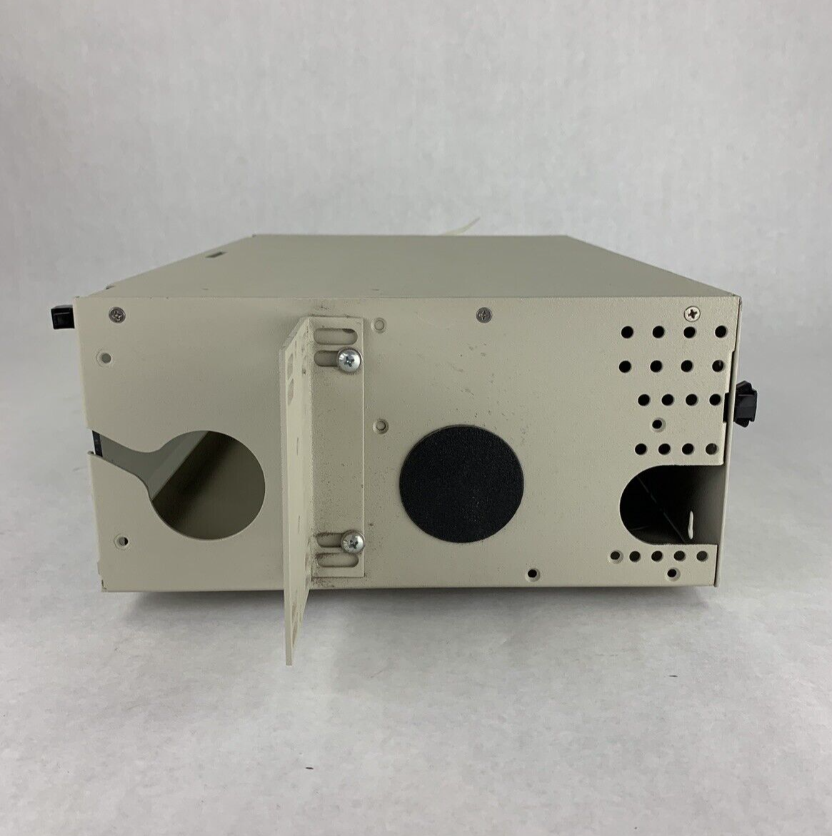 Siecor FDC-CMH-024 Rack Mount Jumper Storage Fiber Cabinet w/ Rack Ears