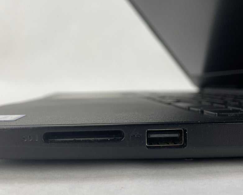Dell Latitude 3590 15.6" i5-8250U 1.60 GHz 8 GB RAM No SSD/OS/AC/Batt