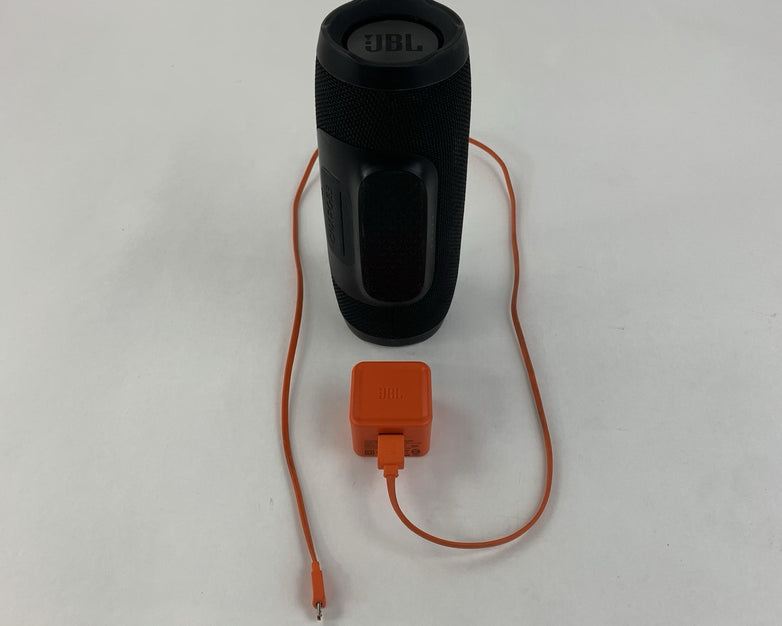 JBL Charge3 Bluetooth Waterproof Speaker - Charger Included - Tested