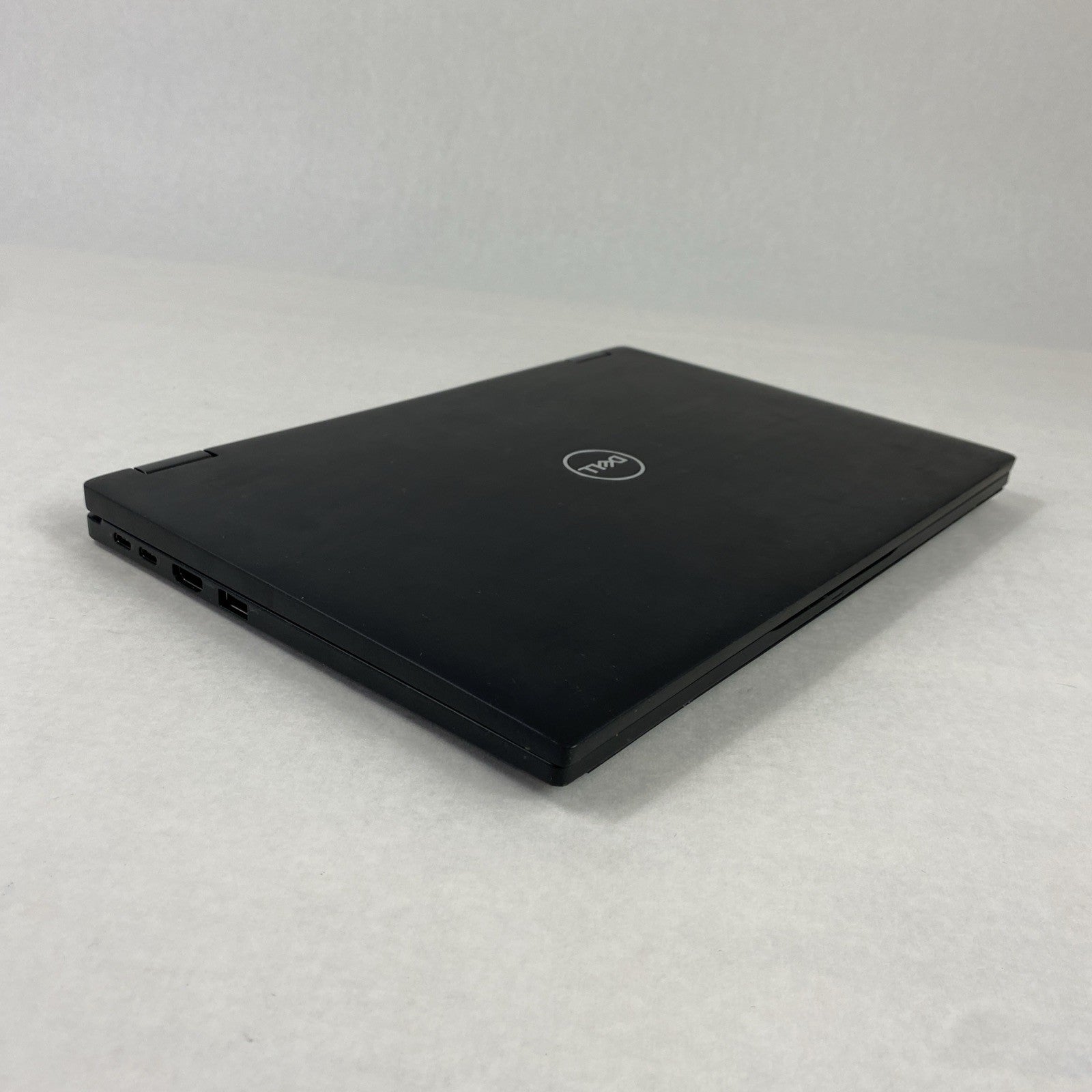 Dell Latitude 7390 2 in 1 13.3" Touch i5-8250U 1.7 GHz 8 GB RAM No HDD No OS