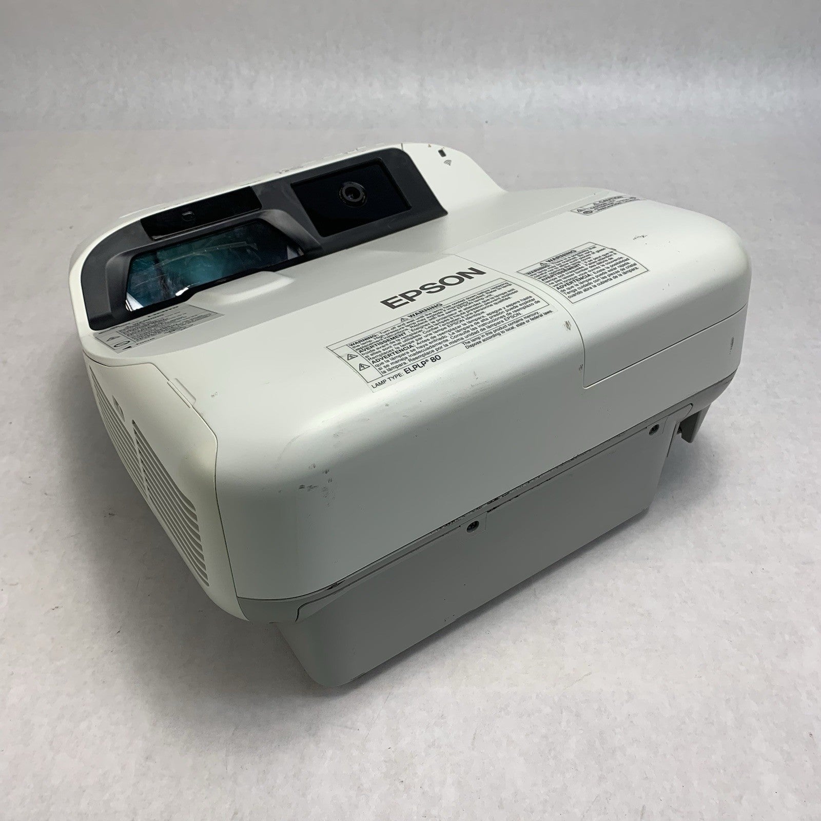 Epson H599A BrightLink 595Wi LCD Lamp Projector 2752 Lamp Hours - No Remote0