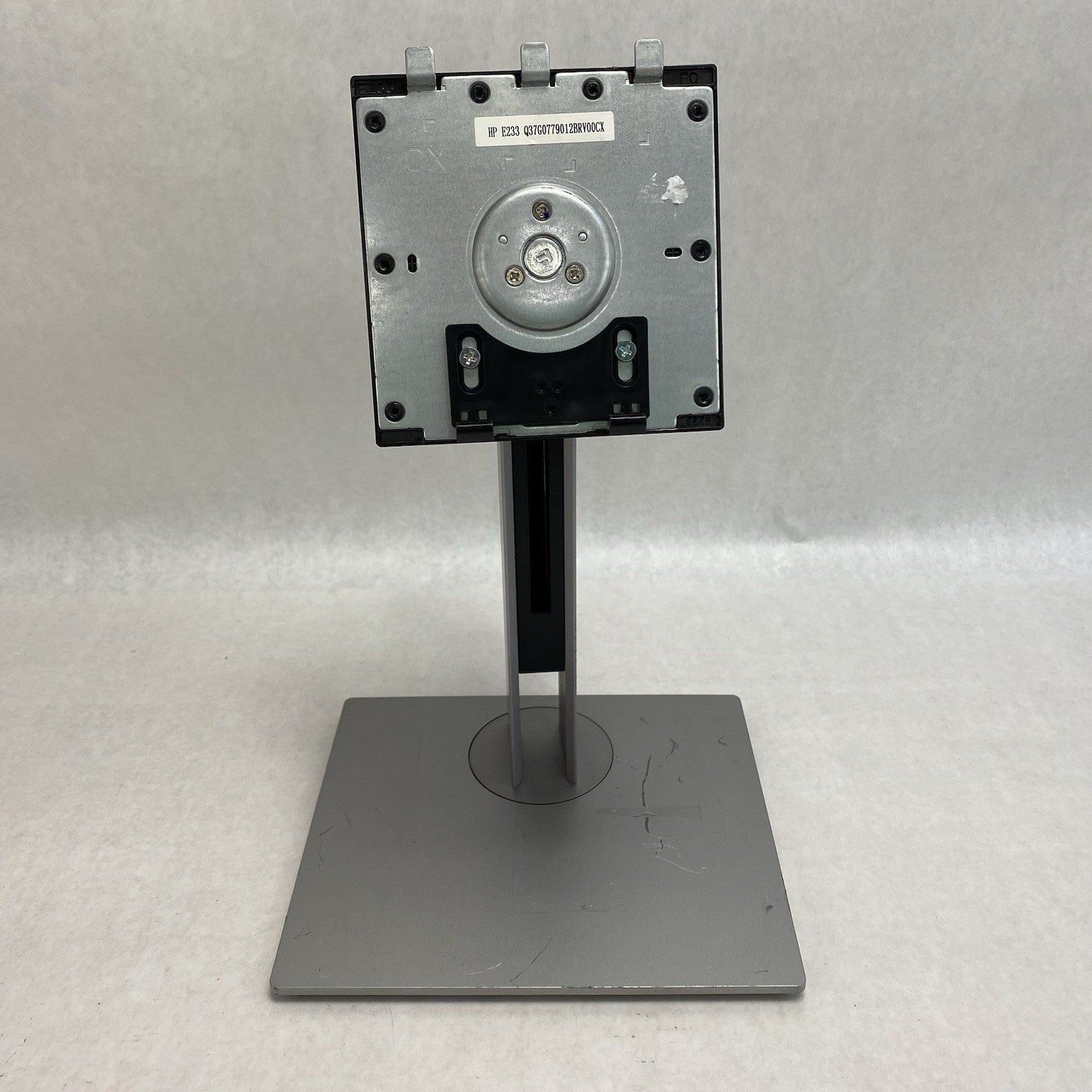 HP E233 Monitor Stand 1
