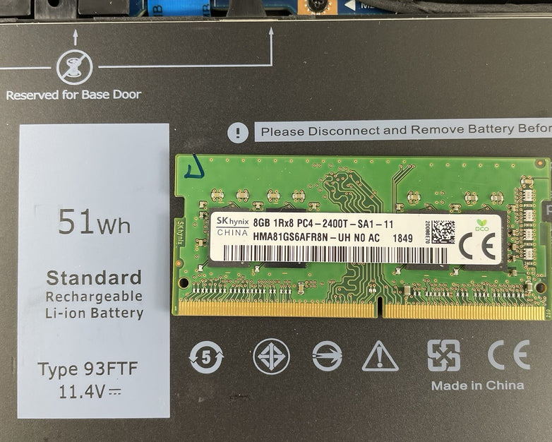 Dell Latitude 5580 15.6" i5-6300U 2.40 GHz 8 GB RAM No SSD No OS No AC
