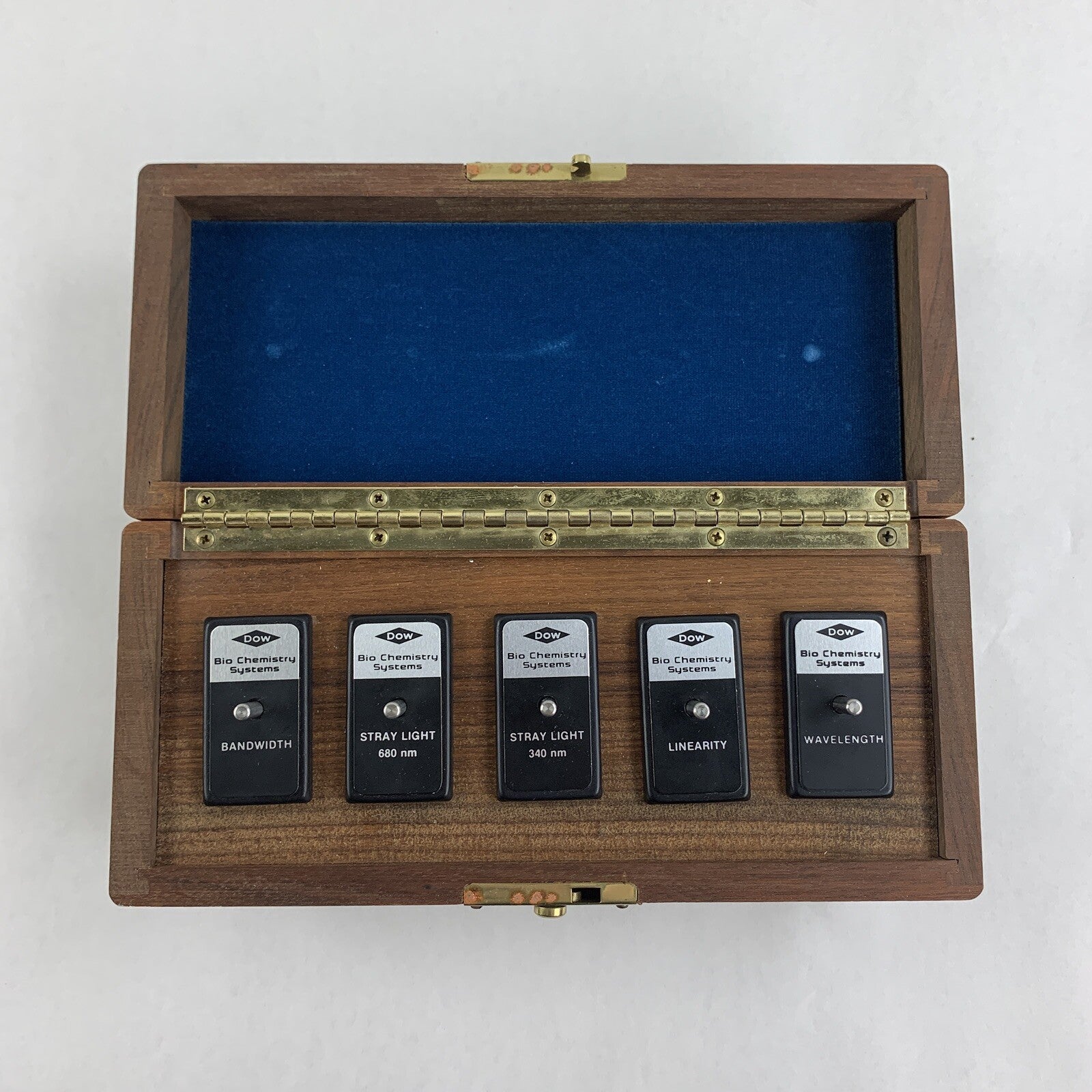 Dow Bio Chemistry Systems Spectrophotometer QC Kit Wooden Box
