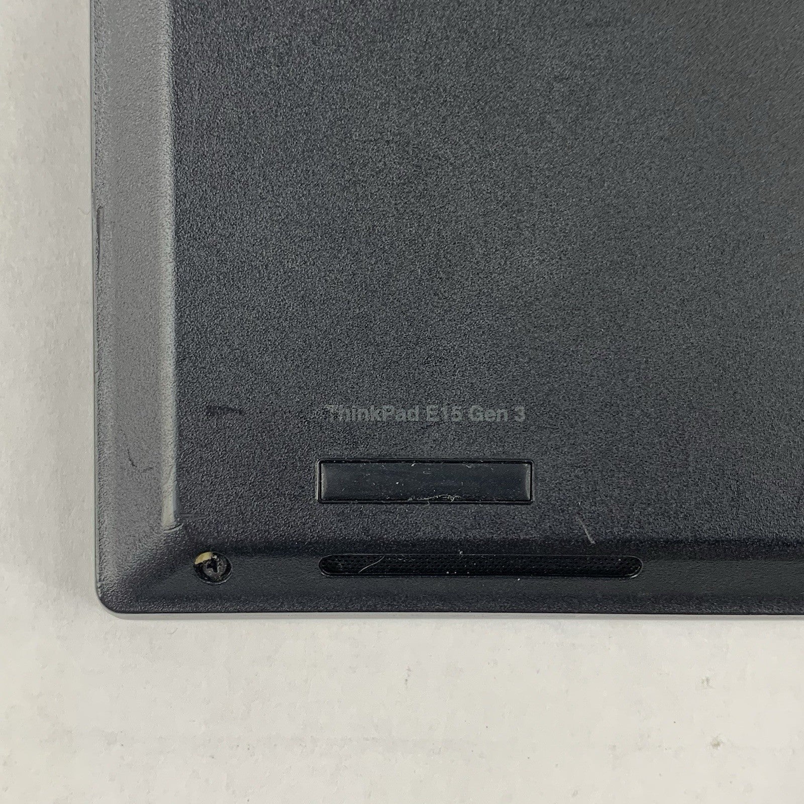 Lenovo ThinkPad E15 Gen 3 15.6" Ryzen 5 5500U 2.1 GHz 8 GB RAM No OS/HDD/AC Dent12