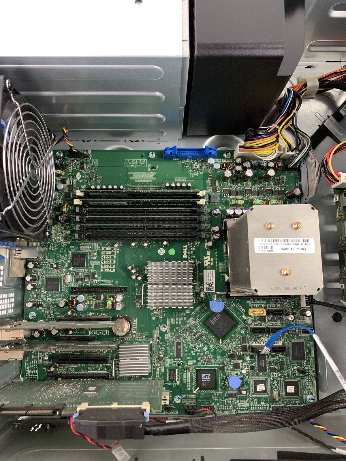 Dell PowerEdge T300 Xeon E6405 2.13 GHz 2GB RAM No HDD No OS