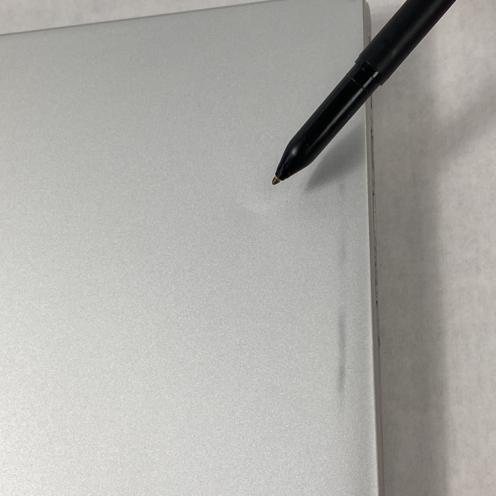 HP EliteBook 655 G10 AMD Ryzen 7 Pro 7730U 2.00 GHz 16GB RAM 15.6" No HDD No OS