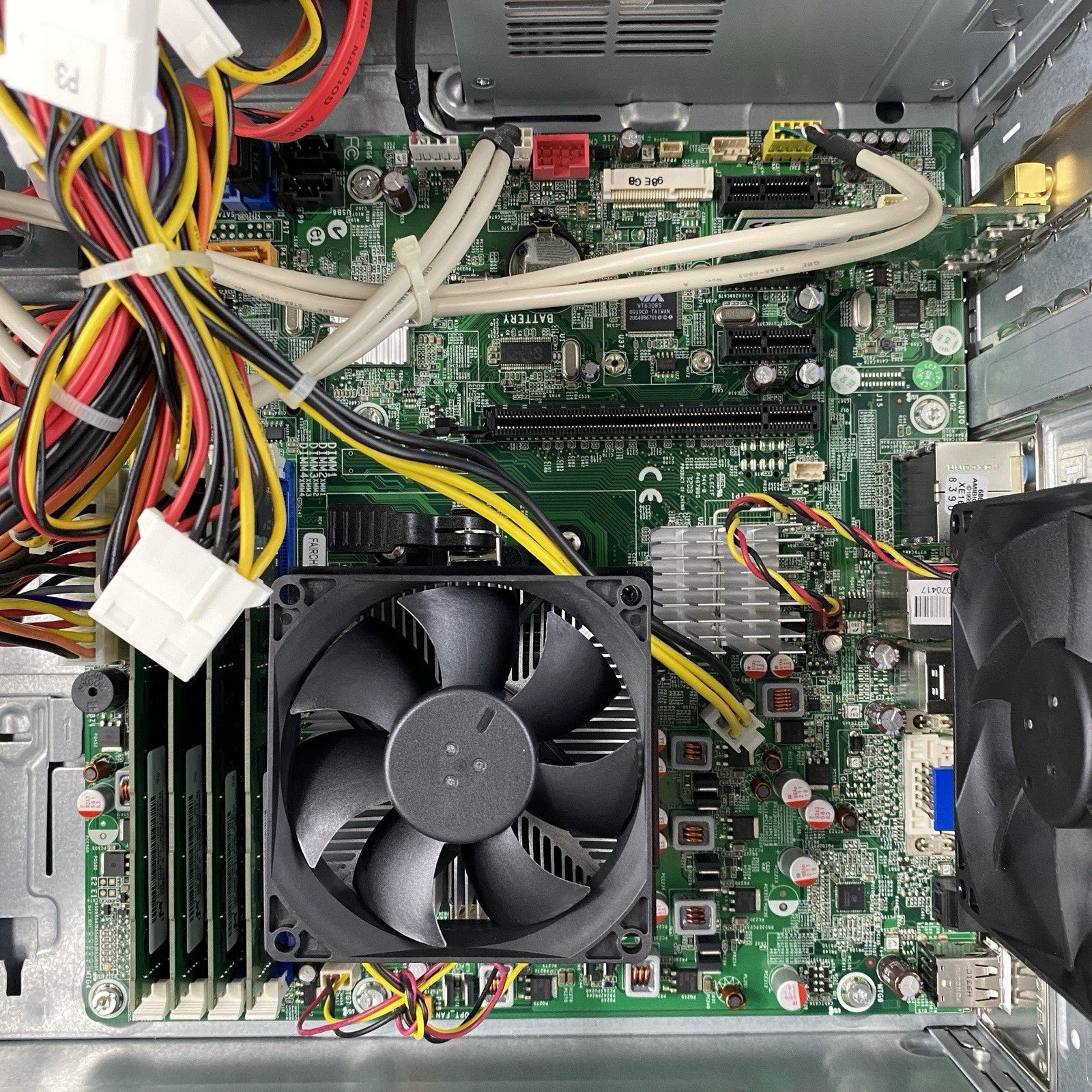 HP Pavilion P6230Y MT AMD Phenom II x4 810 2.60GHz 8GB RAM No HDD No OS