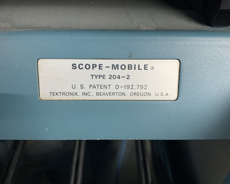 Tektronix 7904 Oscilloscope W/ 7A22 7A26 7B85 7B53A Module Cards and 204-2 Cart