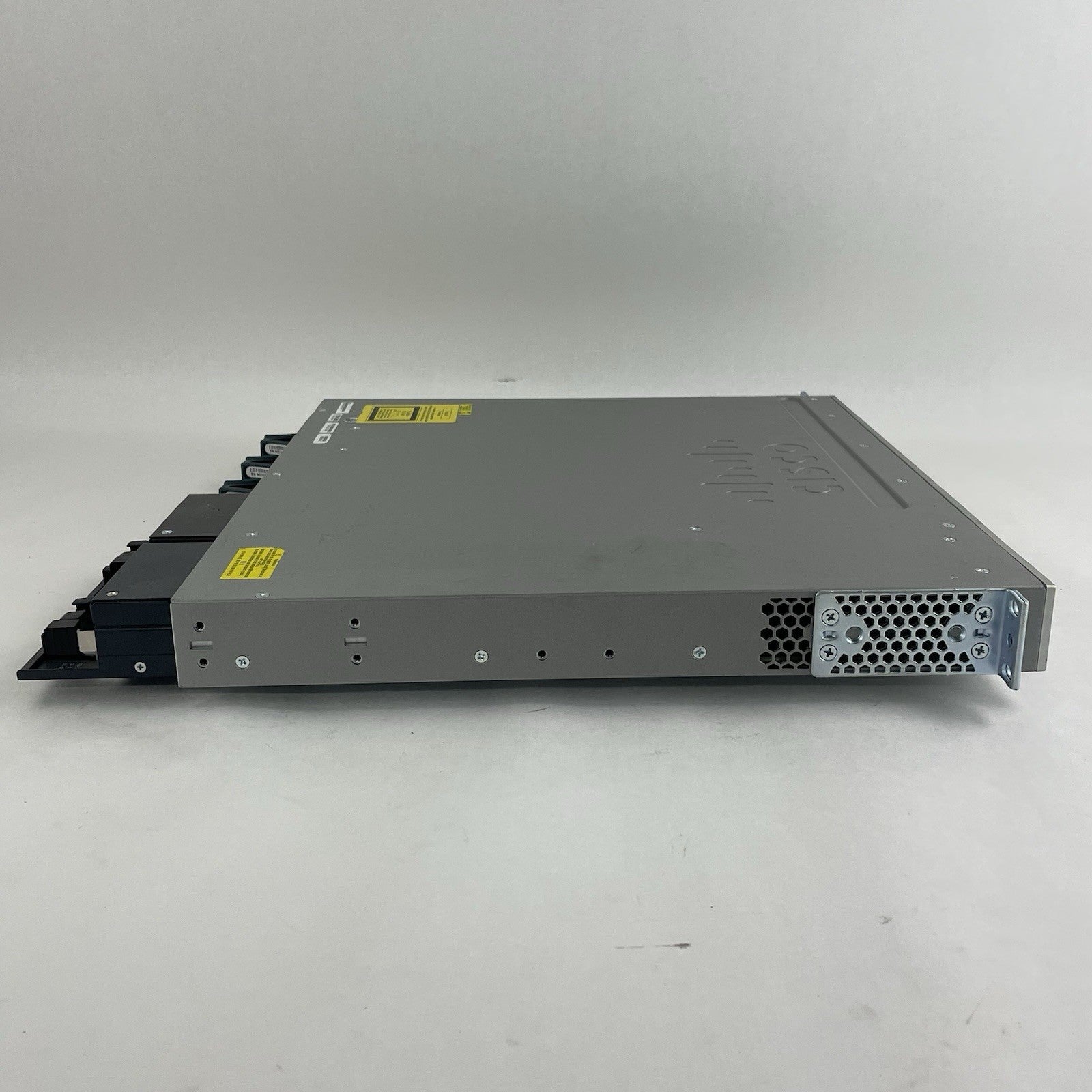 Cisco WS-C3850-48U-S V07 48-Port UPoE Switch  2x 1100W PSU Tested & Reset5