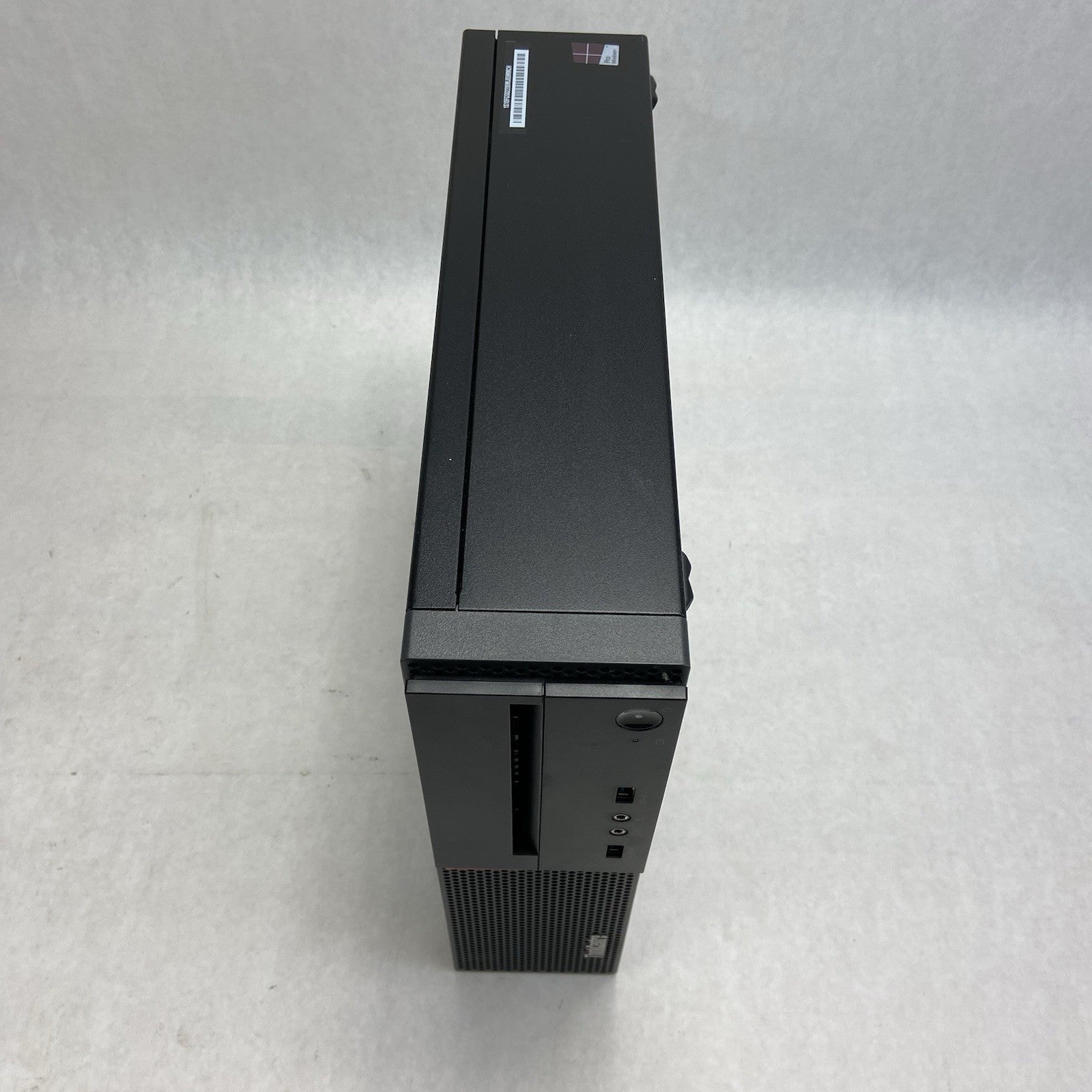 Lenovo ThinkCentre M900 SFF Intel Core i5-6500 3.2GHz 8GB RAM No HDD No OS2