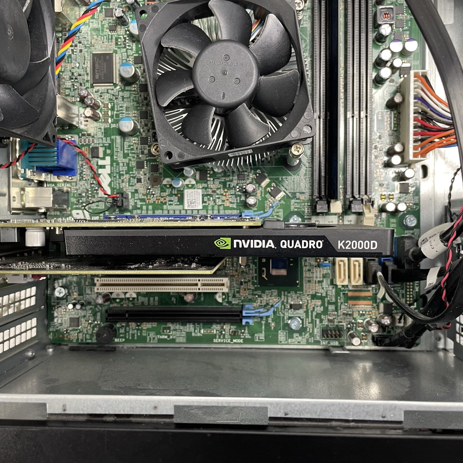 Dell Optiplex 7010 MT i5-3470 3.20 GHz 4 GB Nvidia Quadro K2000D No HDD No OS