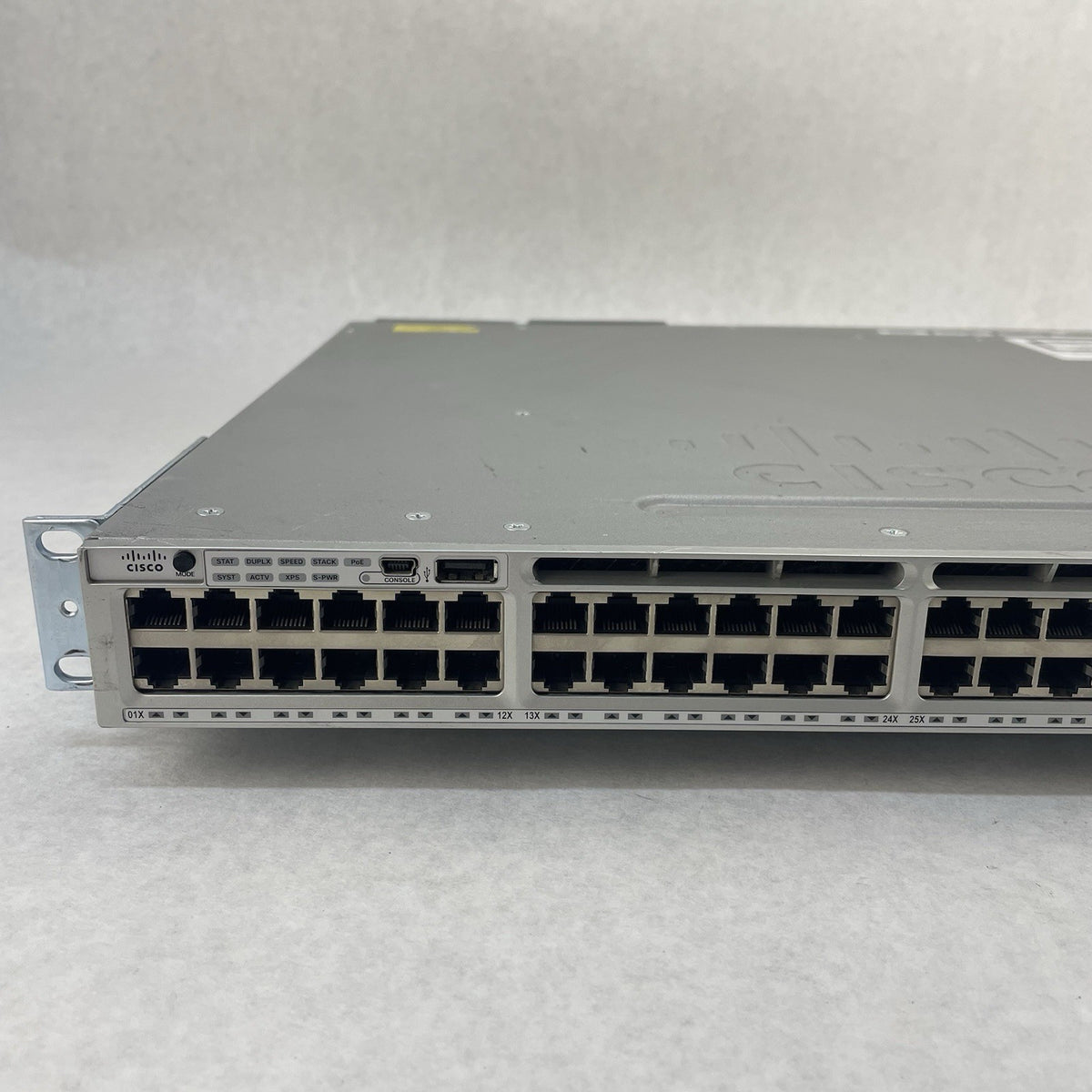 Cisco WS-C3850-48P-S 48-Port V06 PoE+ 2x PSU NM-4-10g Gigabit Switch - Tested5