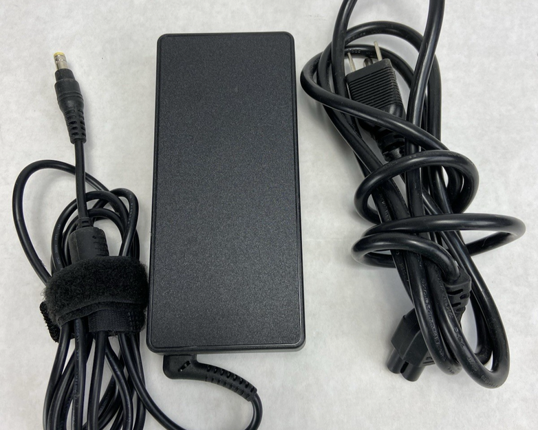 Chicony Lenovo Charger 6.75A 135W A16-135P1A A135A006L AC Adapter